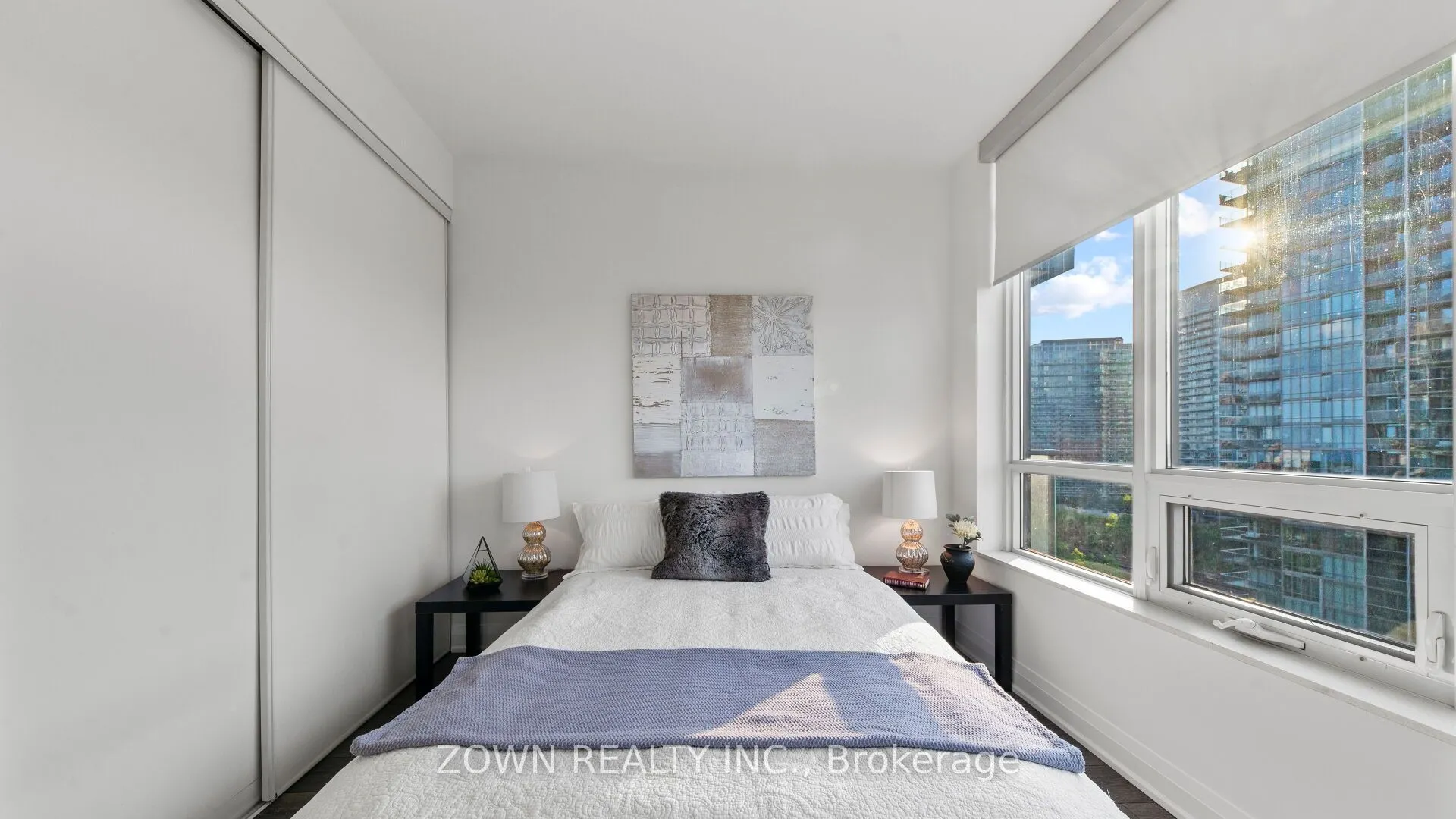 36 Park Lawn Road, #1408