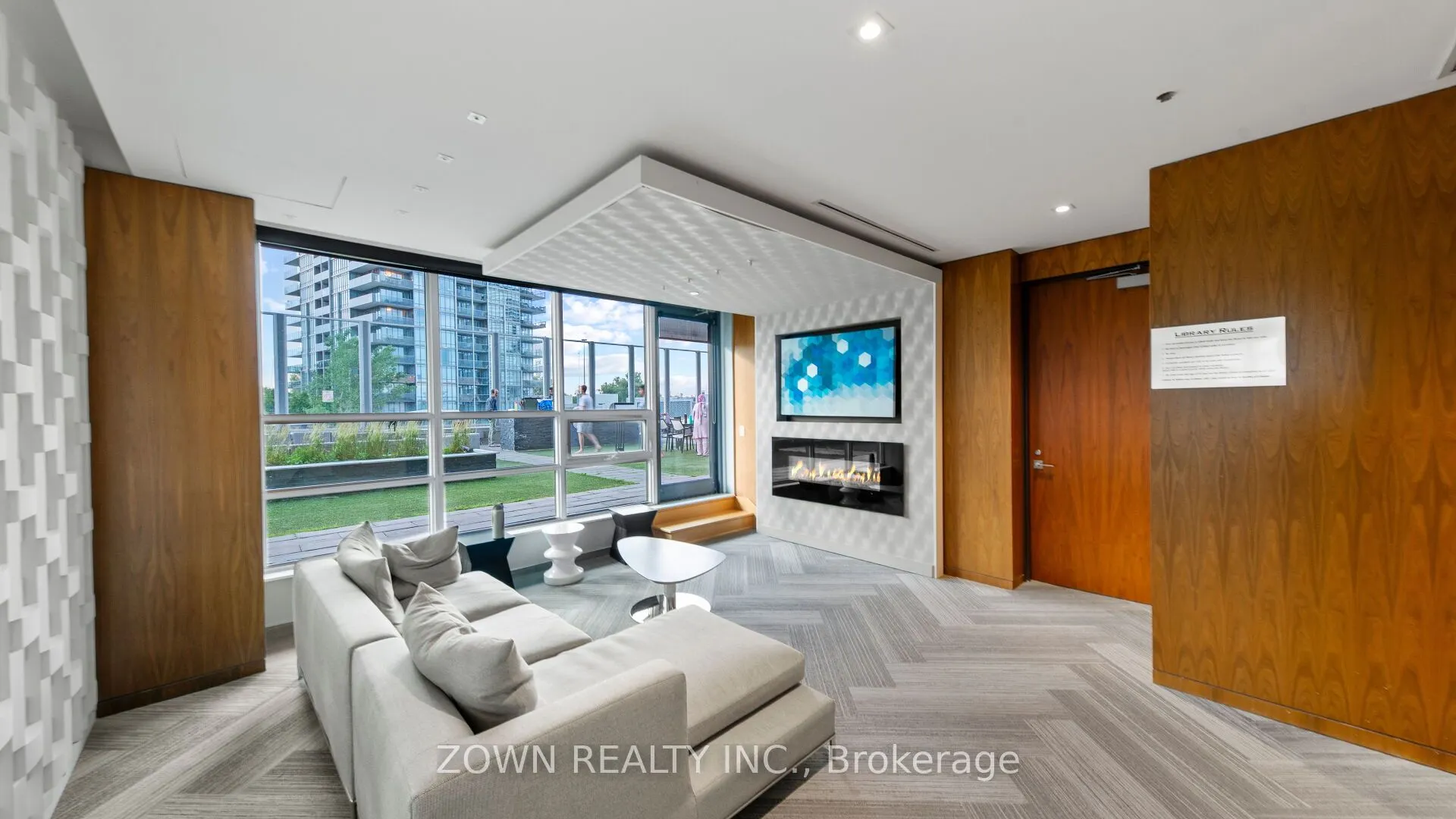 36 Park Lawn Road, #1408