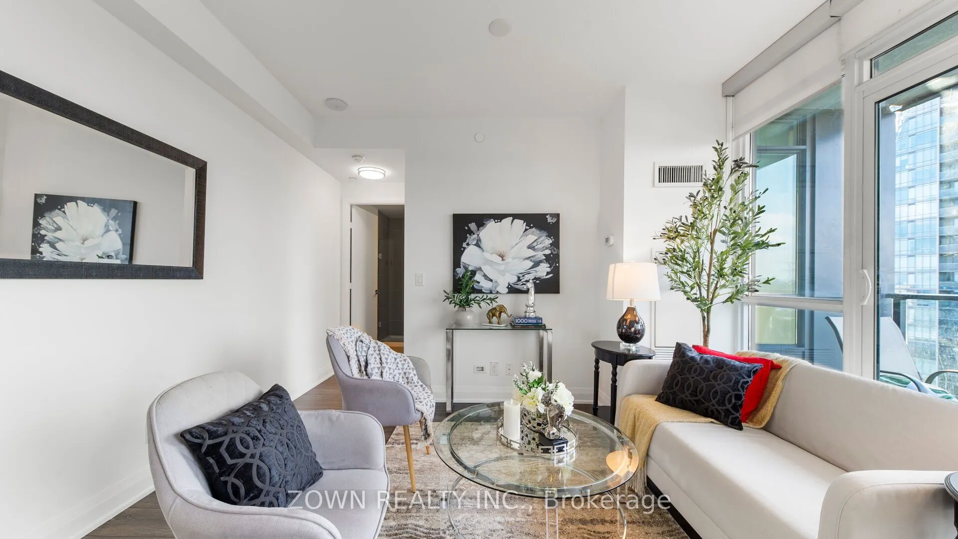 36 Park Lawn Road, #1408
