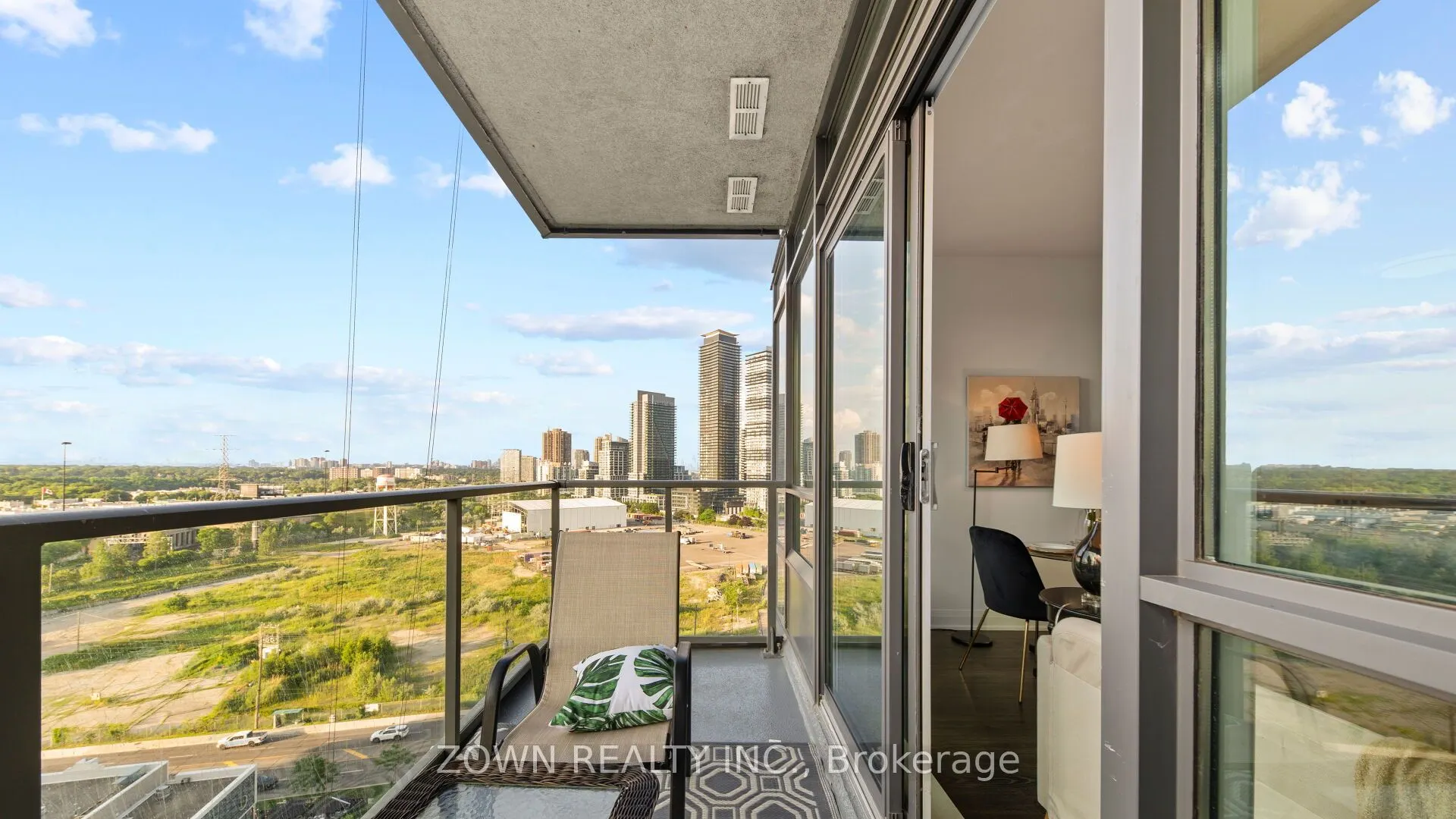 36 Park Lawn Road, #1408