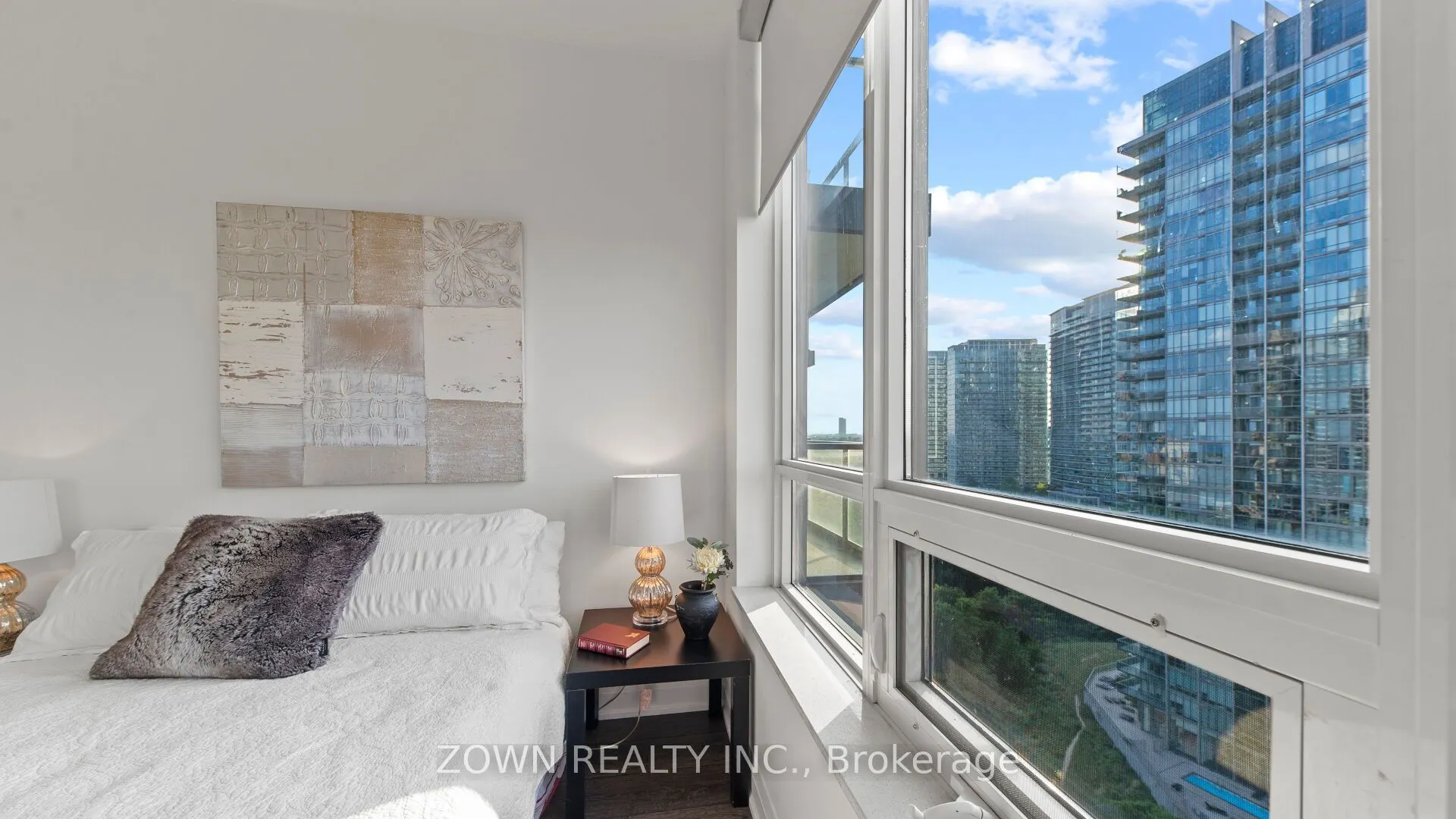 36 Park Lawn Road, #1408
