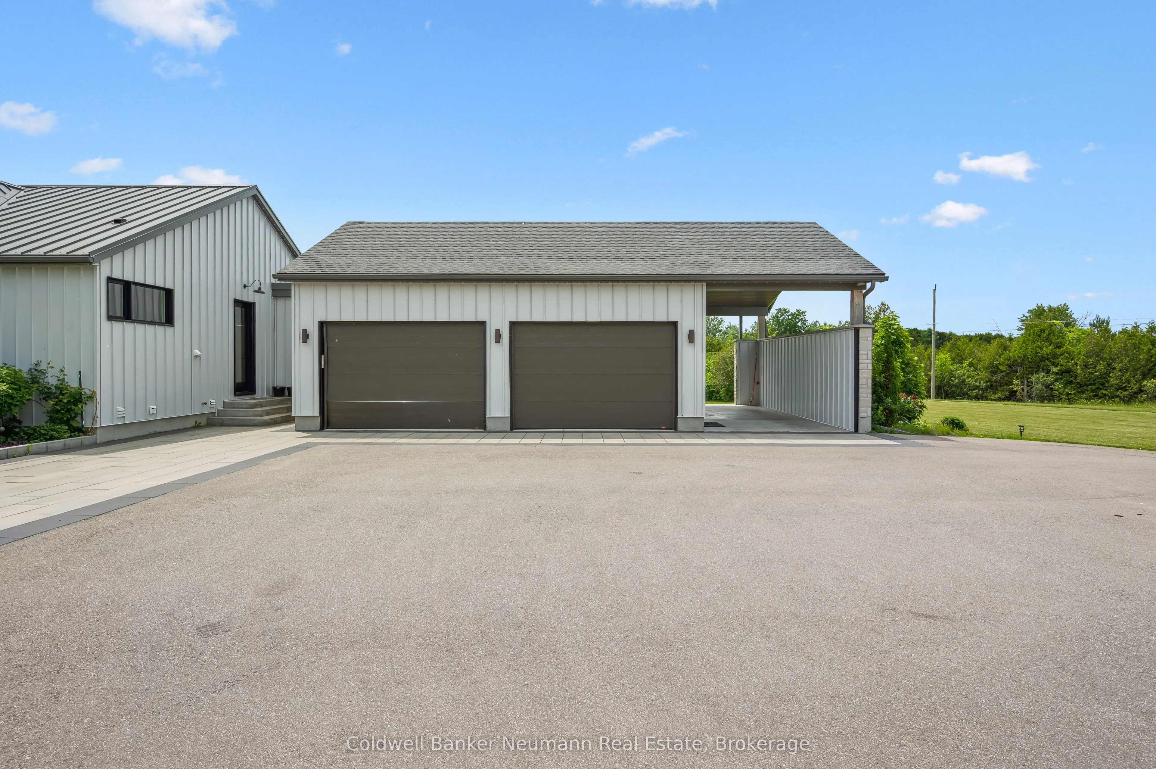 1270 15th Side Road