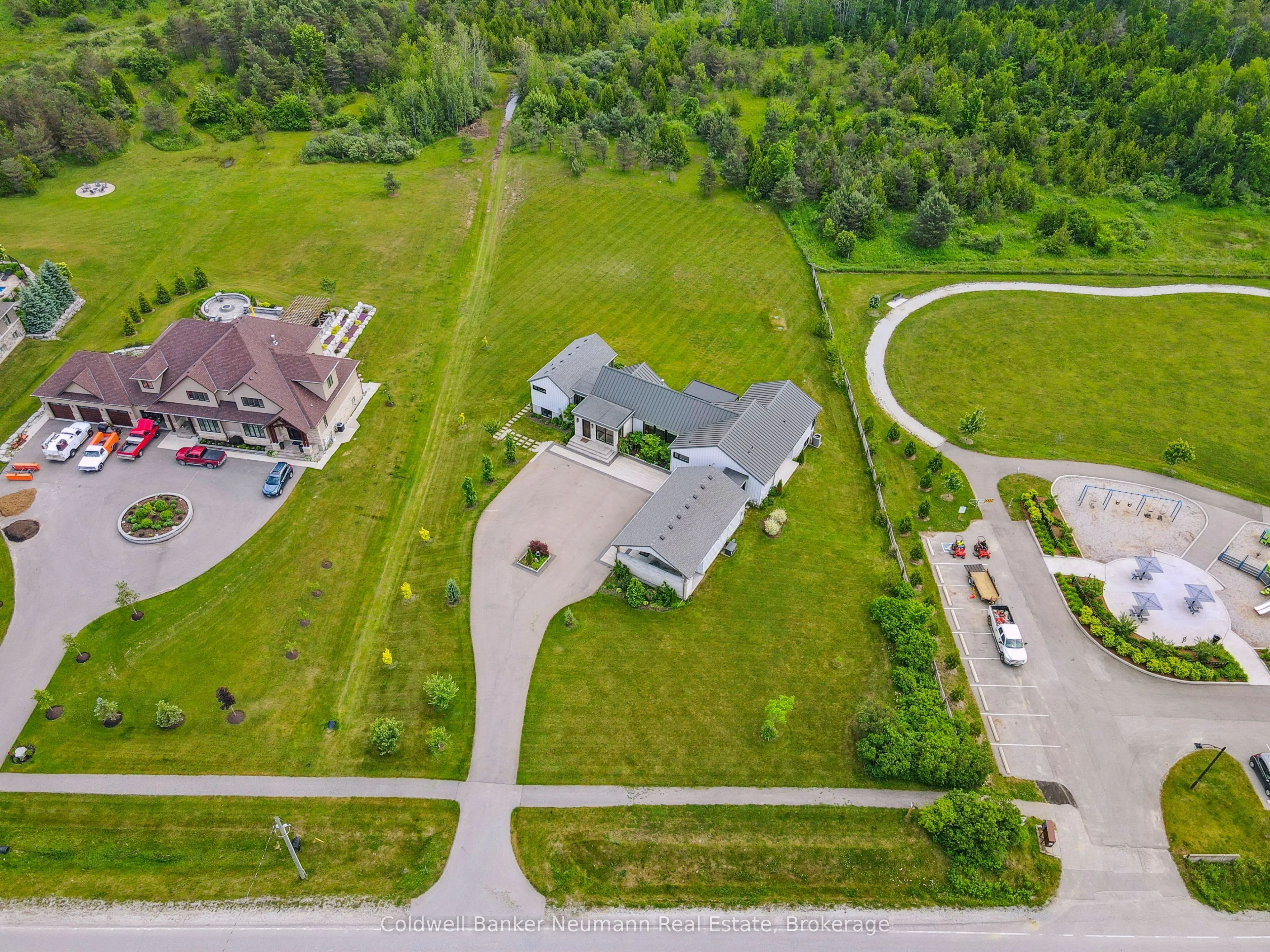 1270 15th Side Road