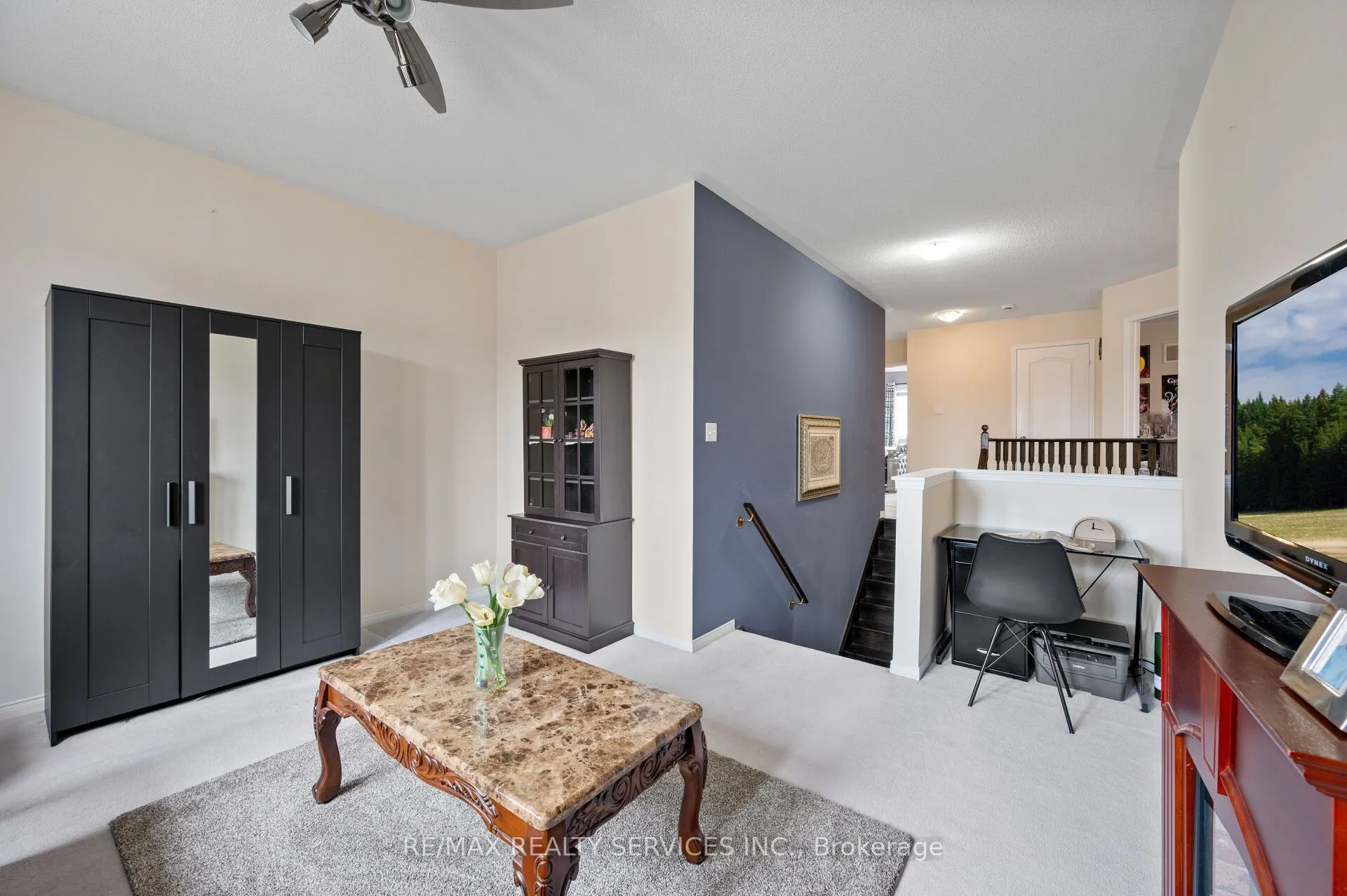 31 Rambling Oak Drive
