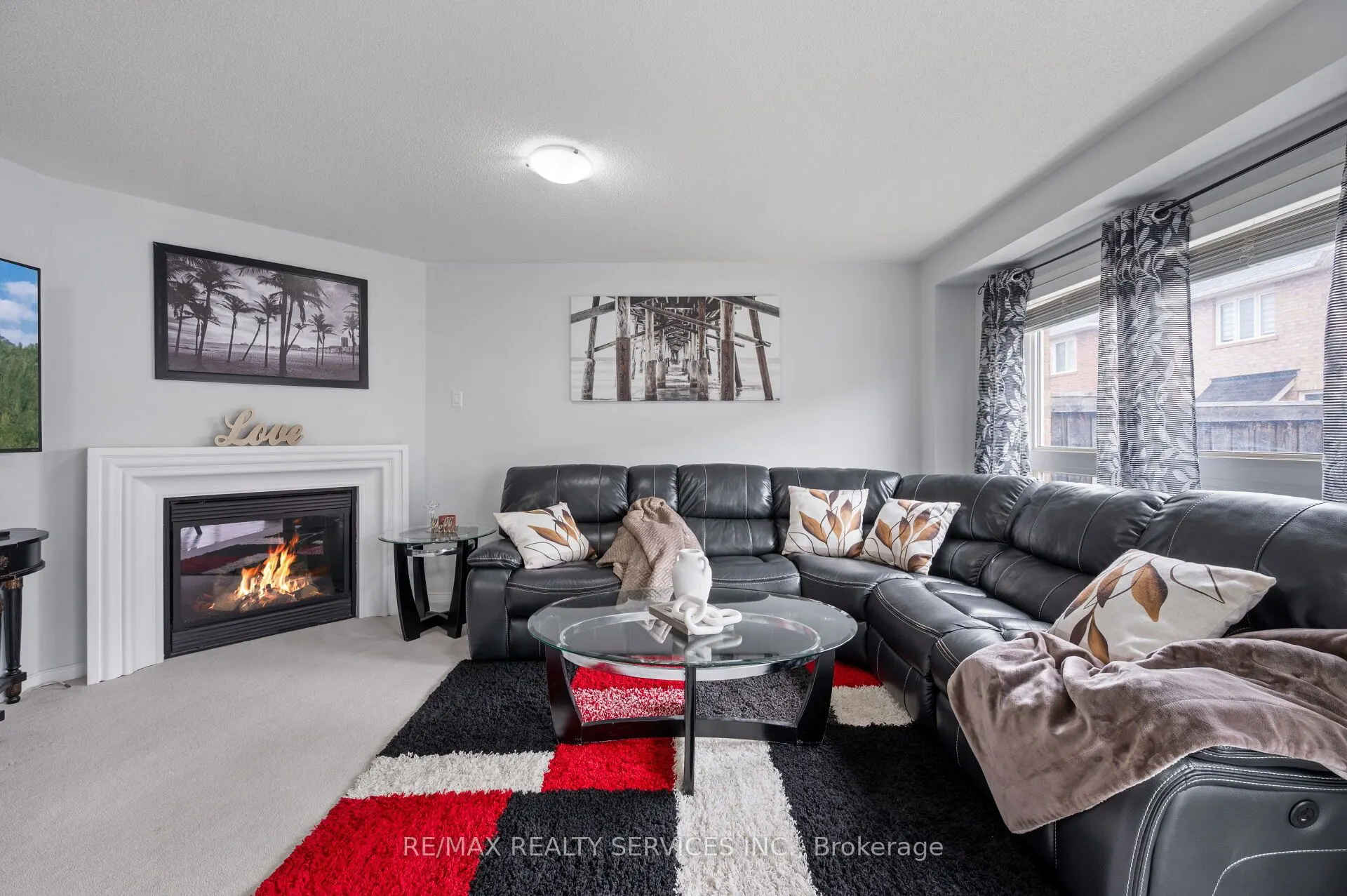 31 Rambling Oak Drive