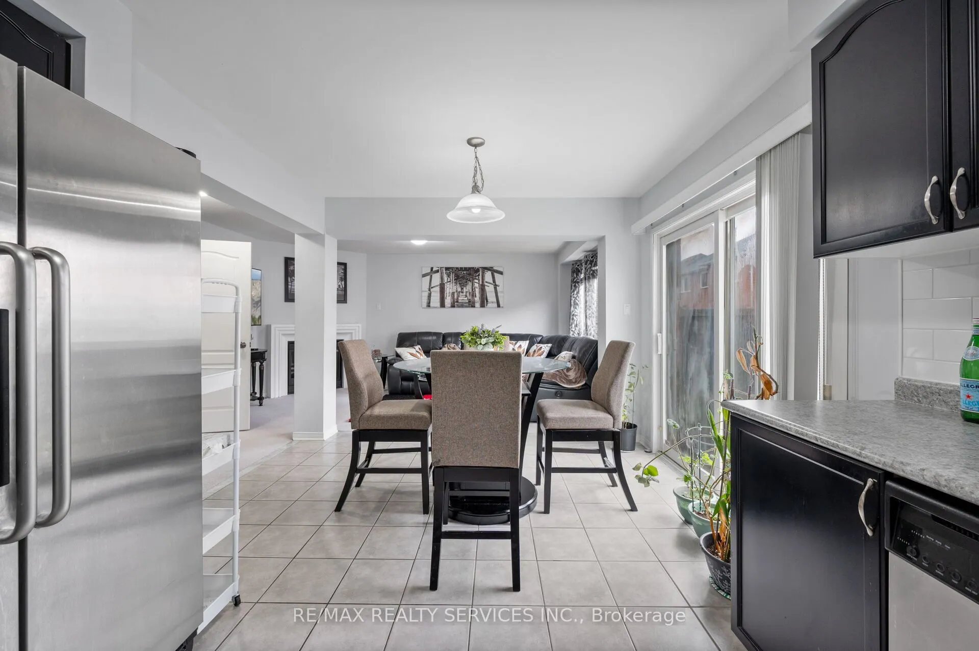 31 Rambling Oak Drive