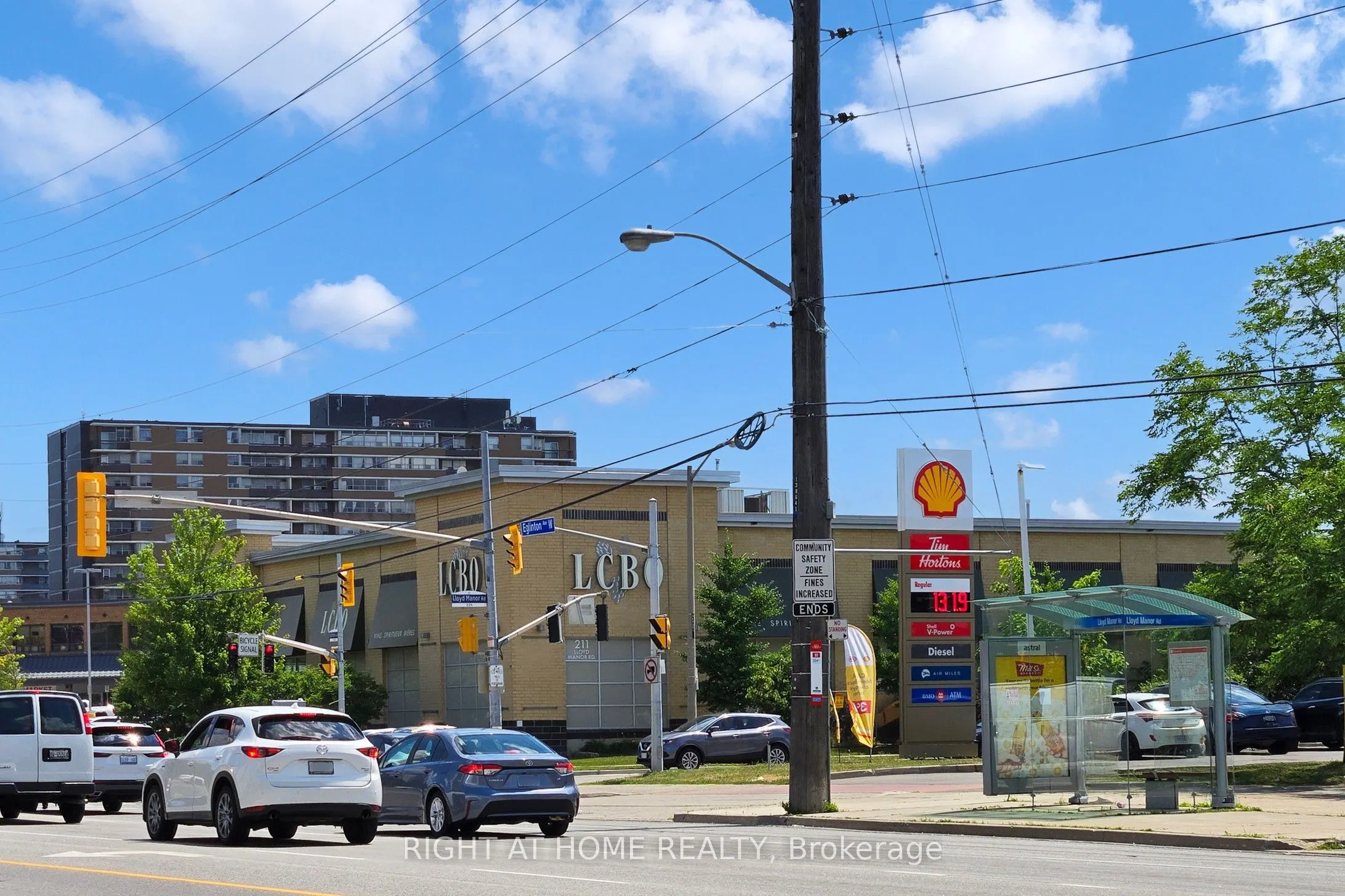 138 Widdicombe Hill Boulevard, #710
