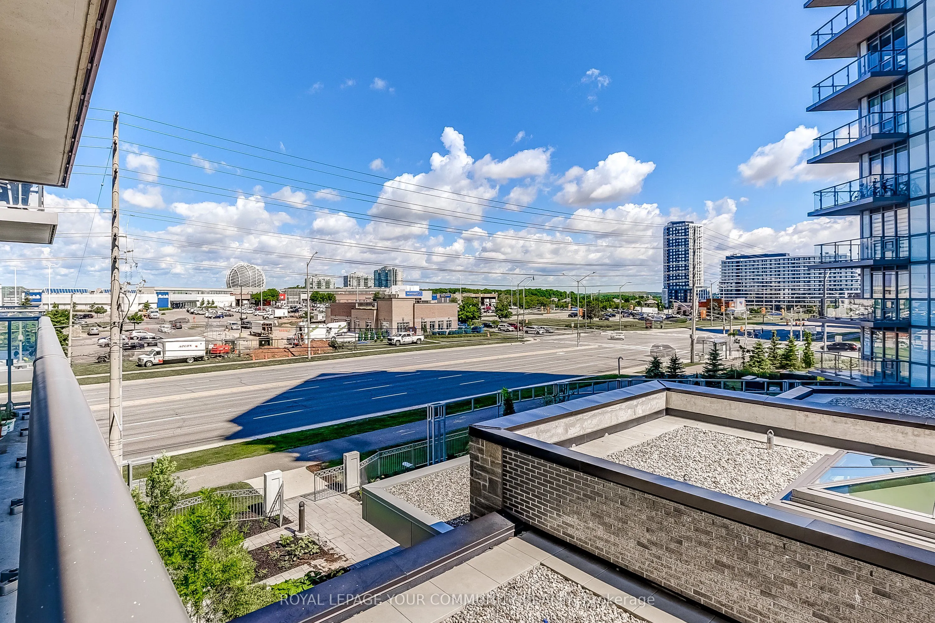 4677 Glen Erin Drive, #304