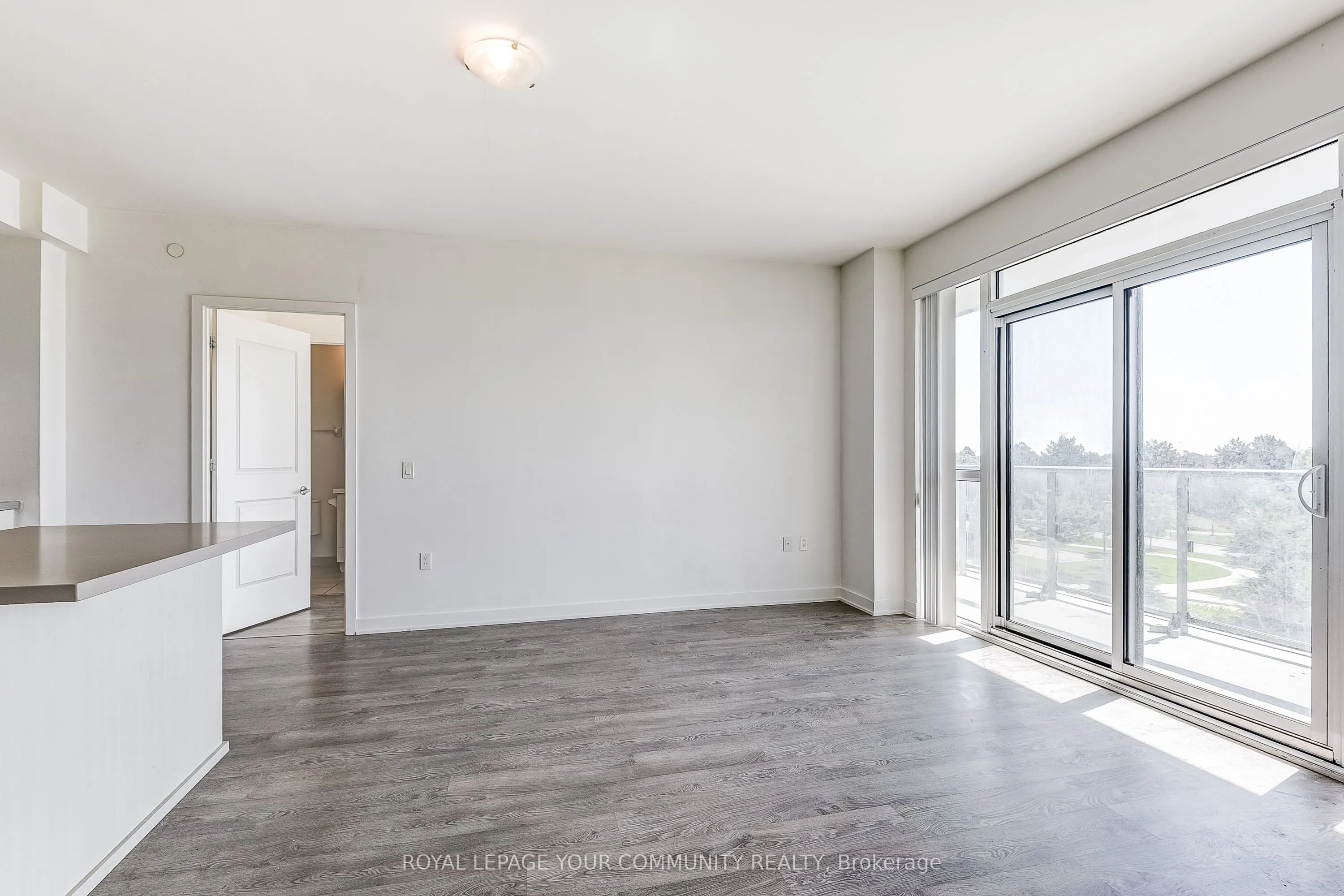 4677 Glen Erin Drive, #304