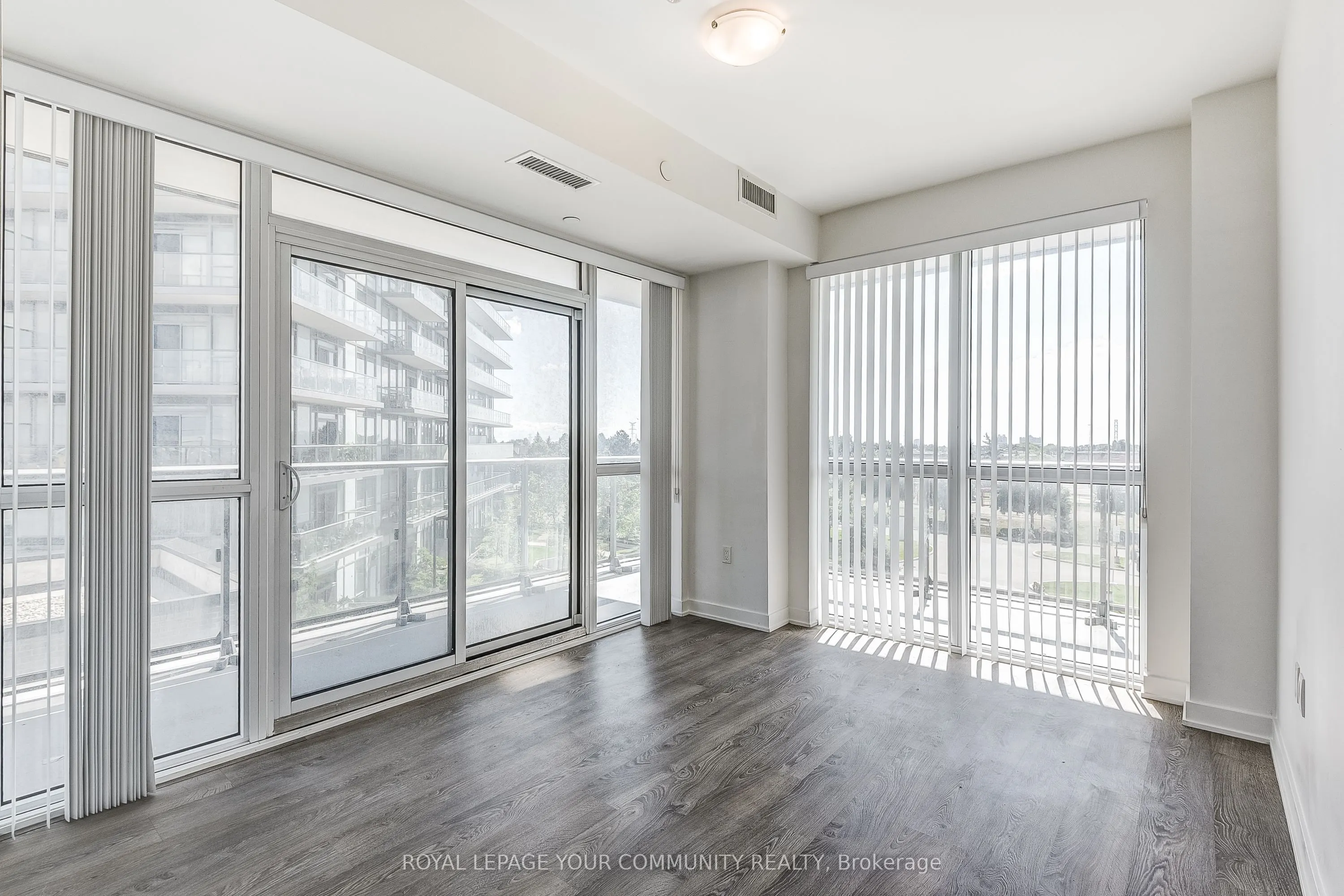 4677 Glen Erin Drive, #304