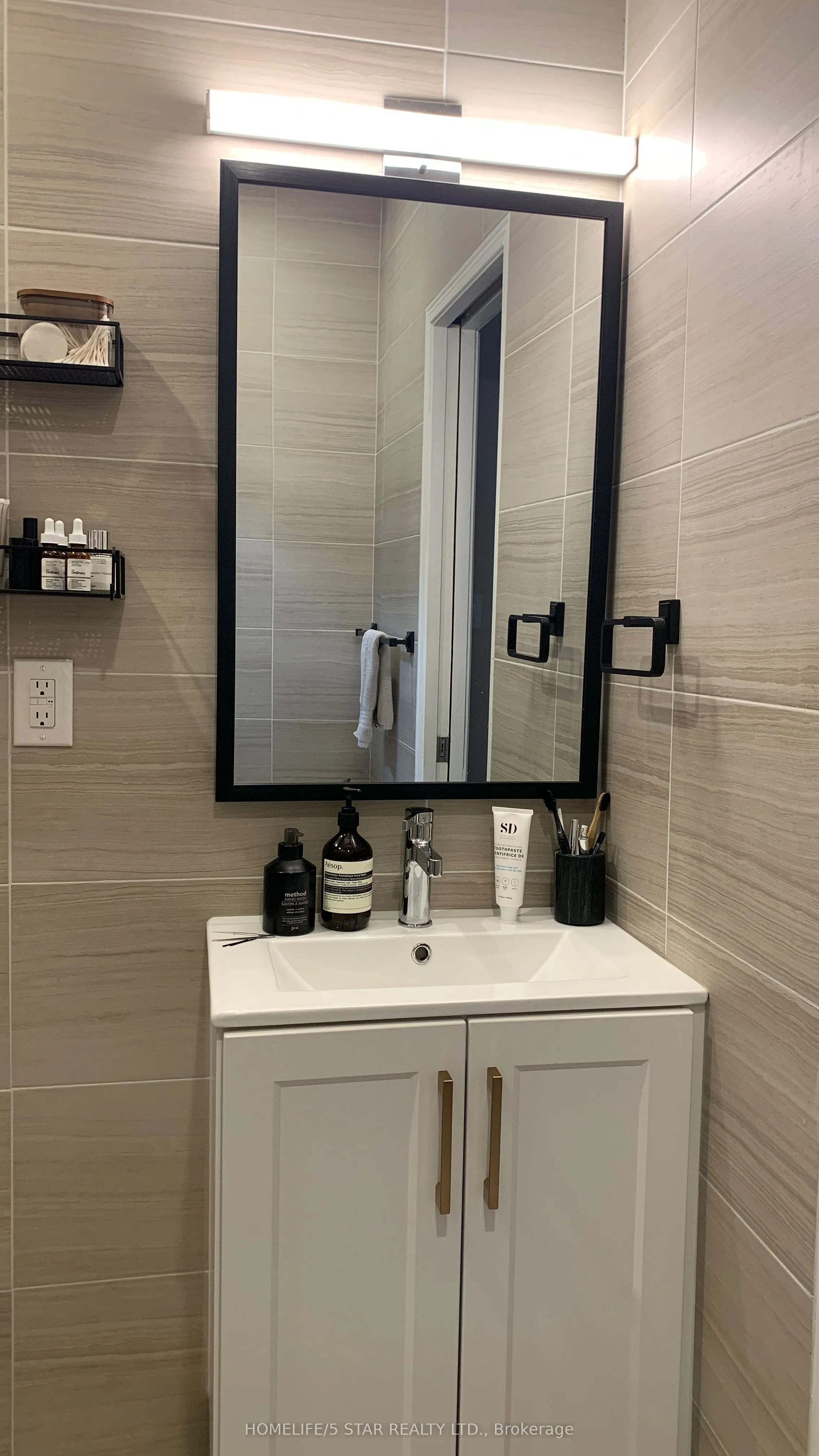 3003 Lake Shore Boulevard W, #4