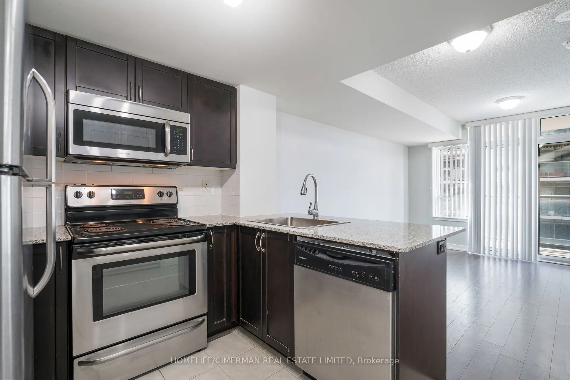 816 Lansdowne Avenue, #316