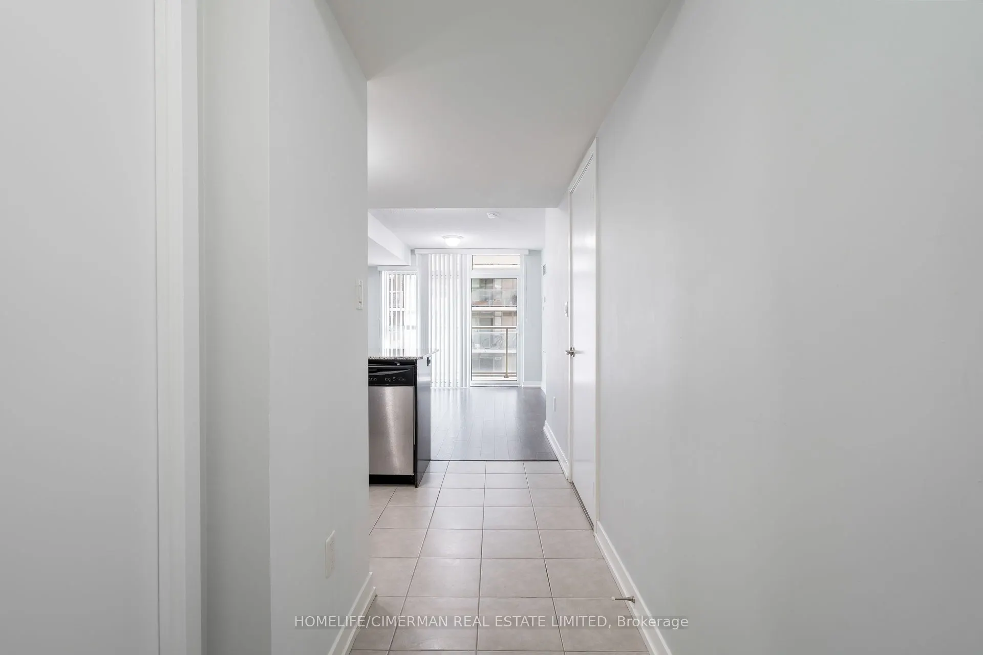 816 Lansdowne Avenue, #316
