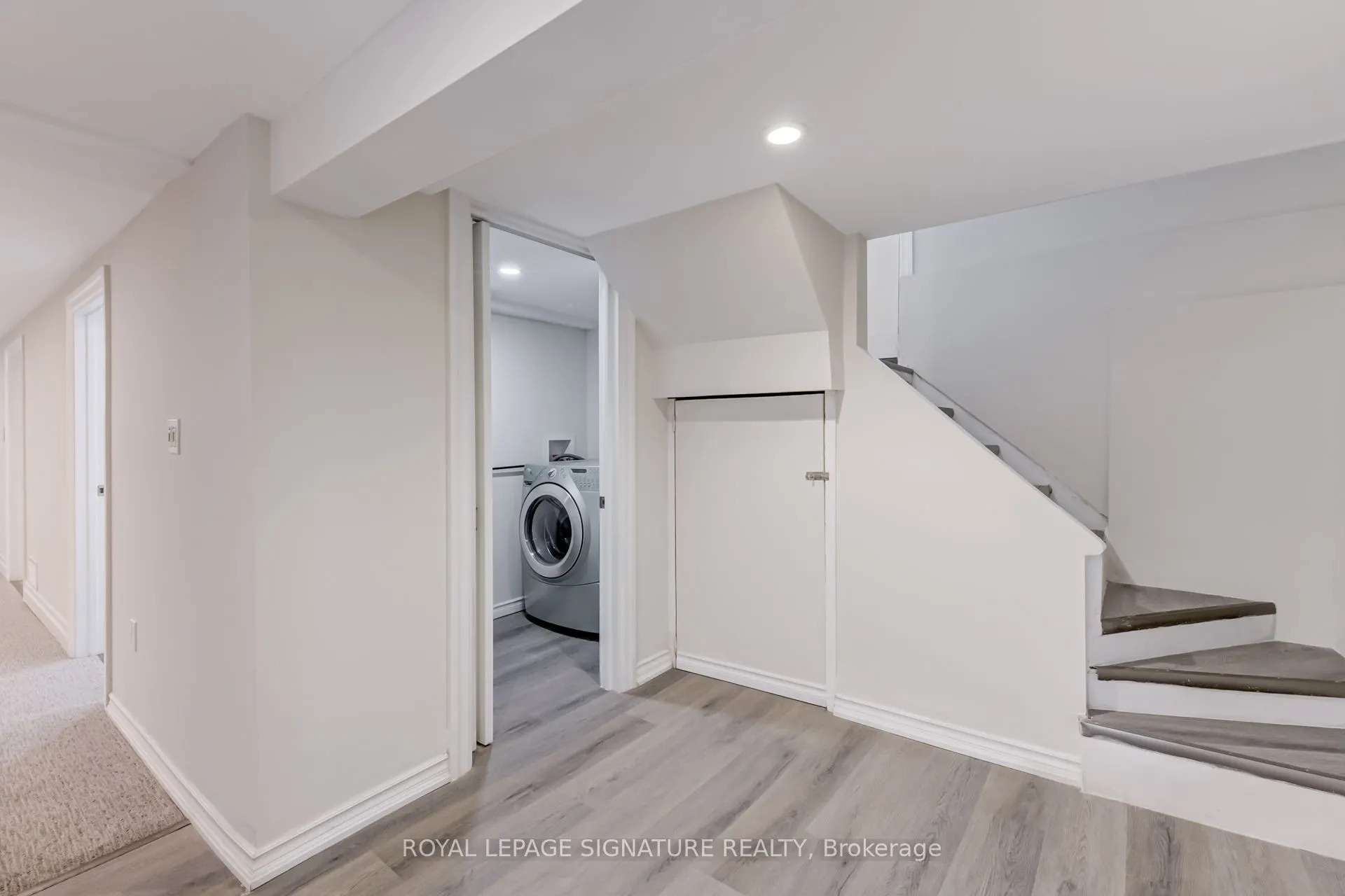 33 Ash Crescent