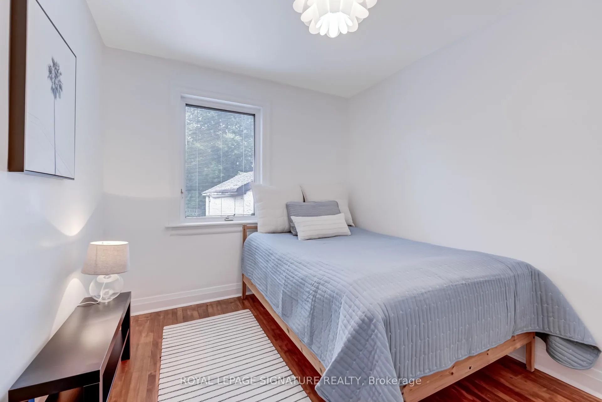 33 Ash Crescent