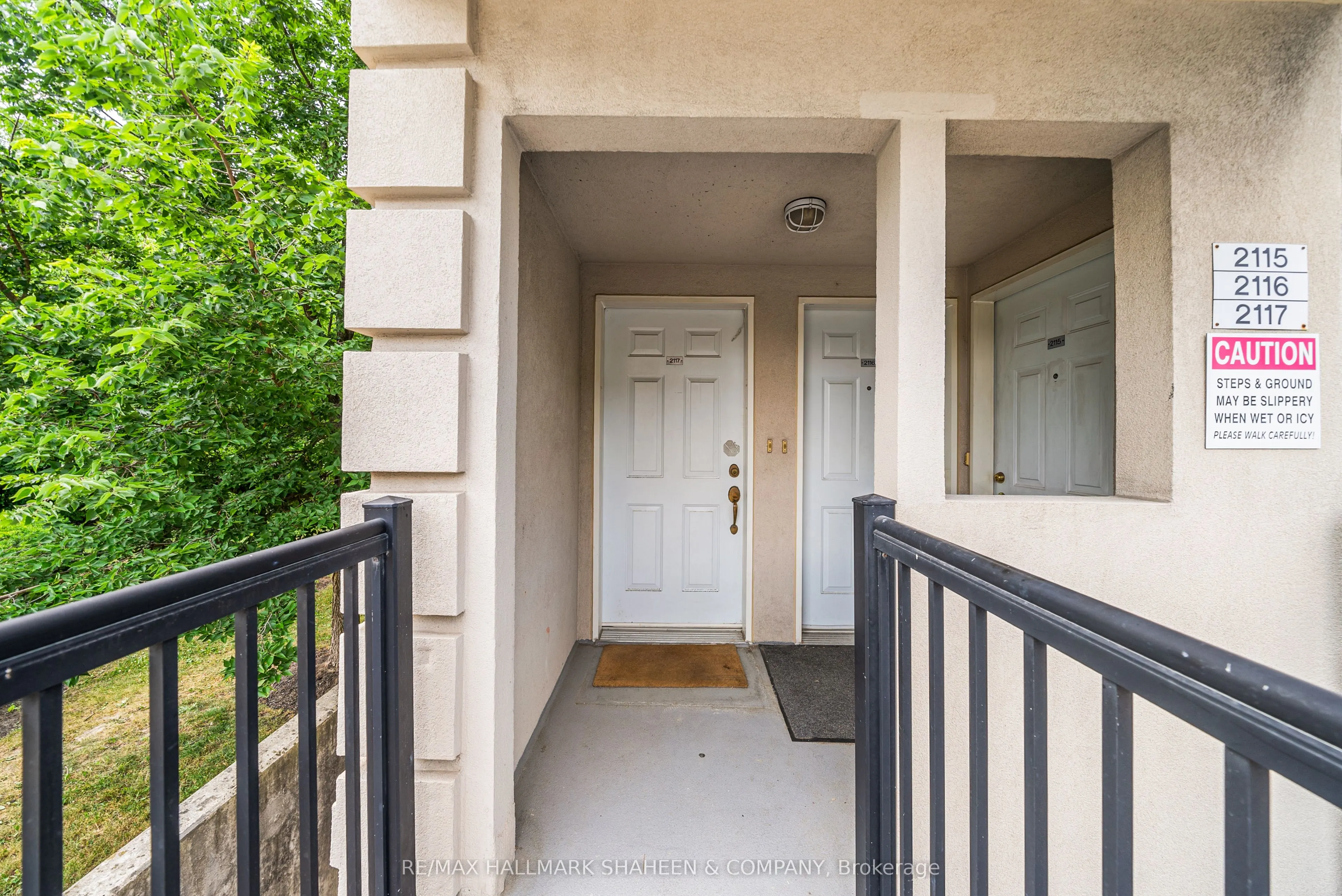 55 George Appleton Way, #2117