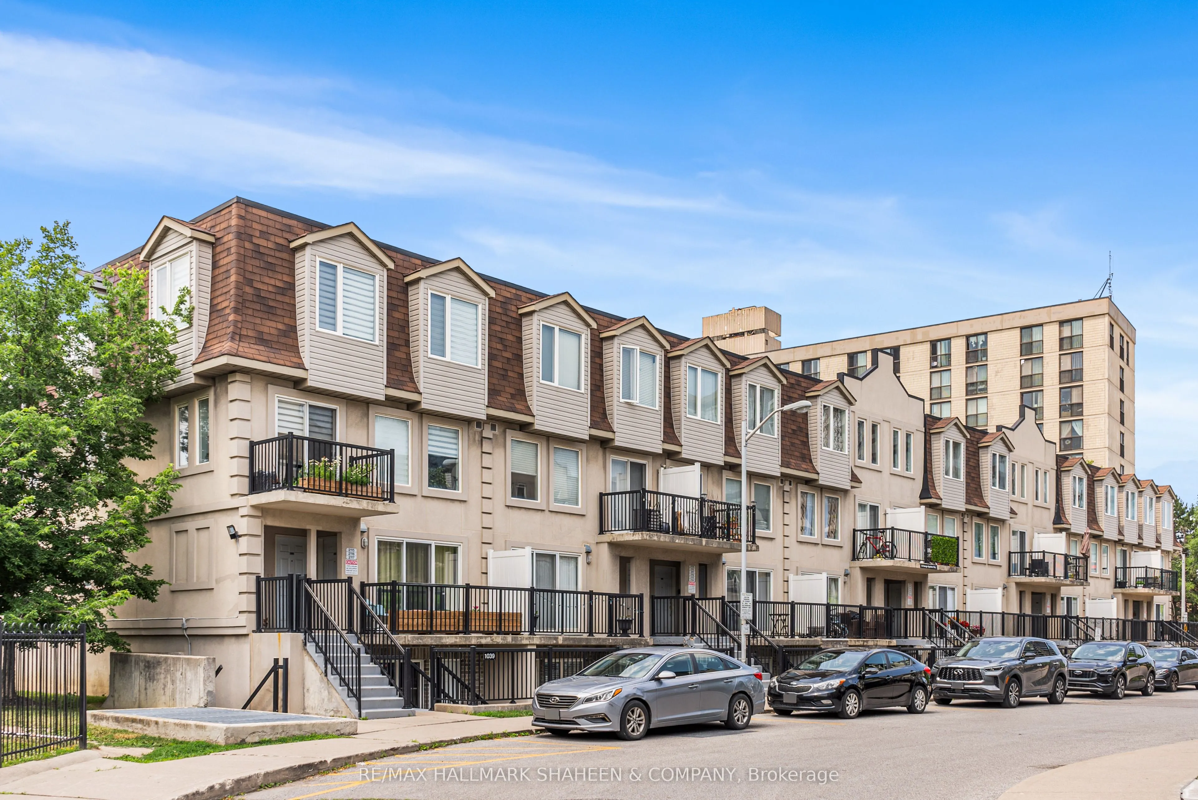 55 George Appleton Way, #2117