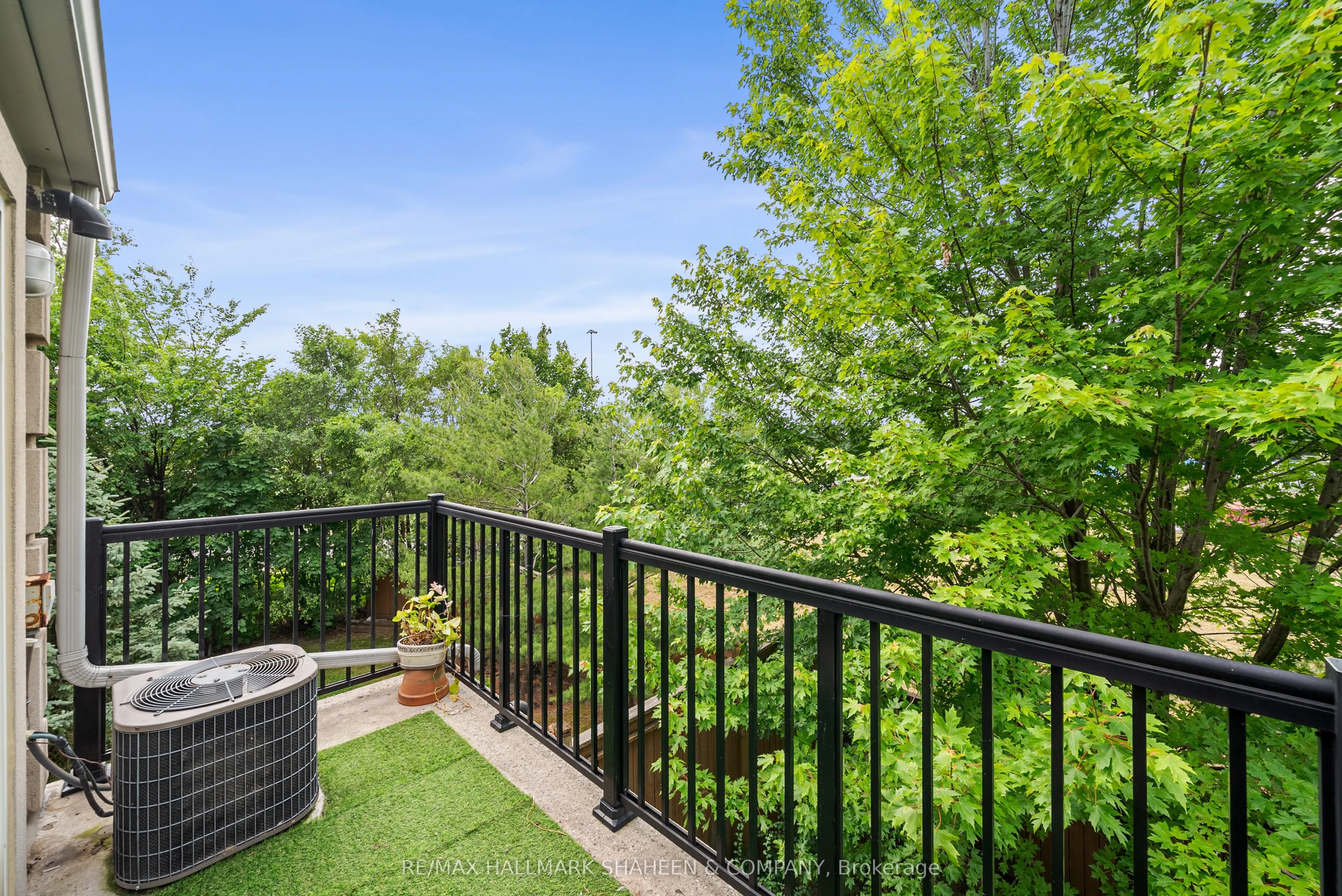 55 George Appleton Way, #2117