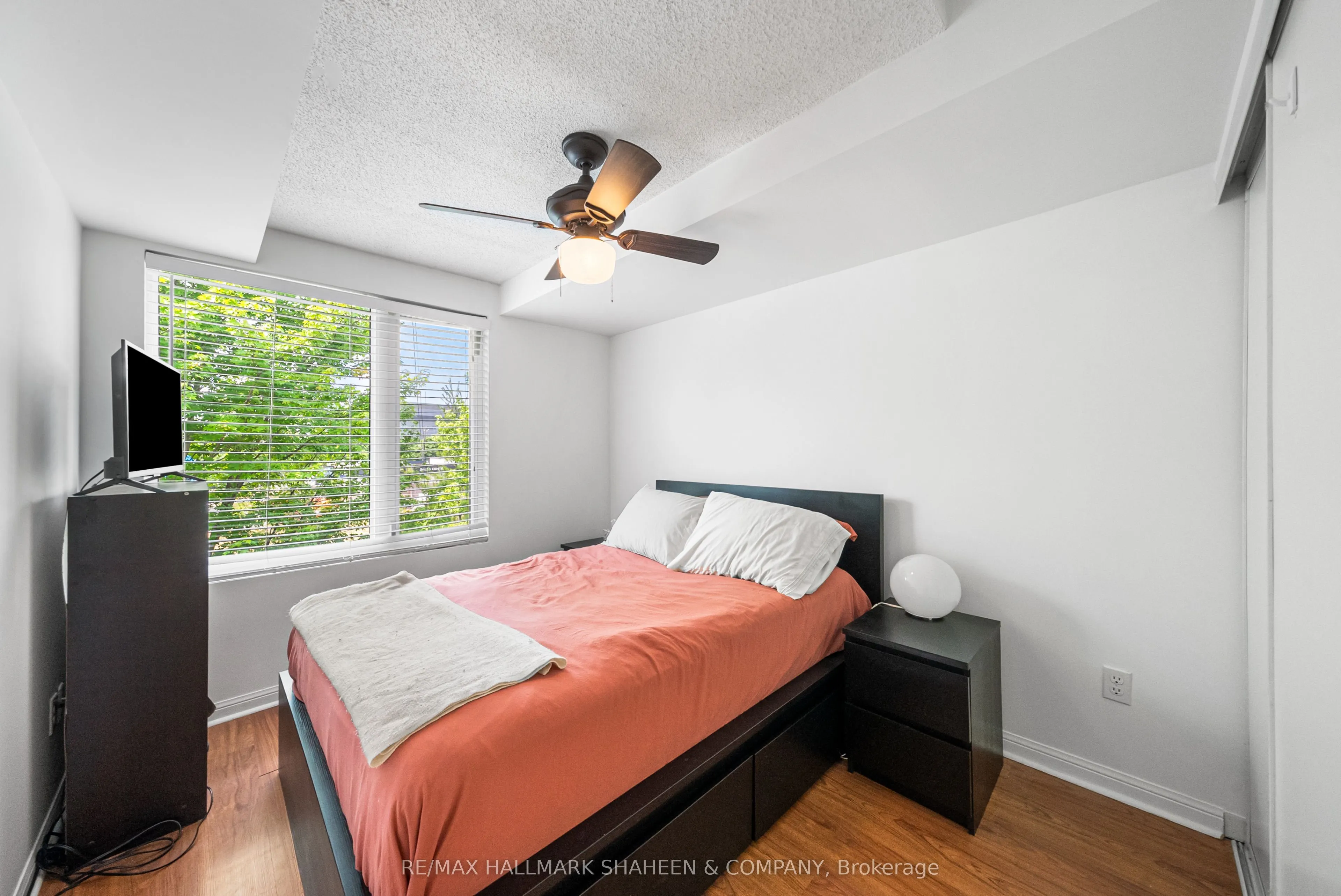 55 George Appleton Way, #2117