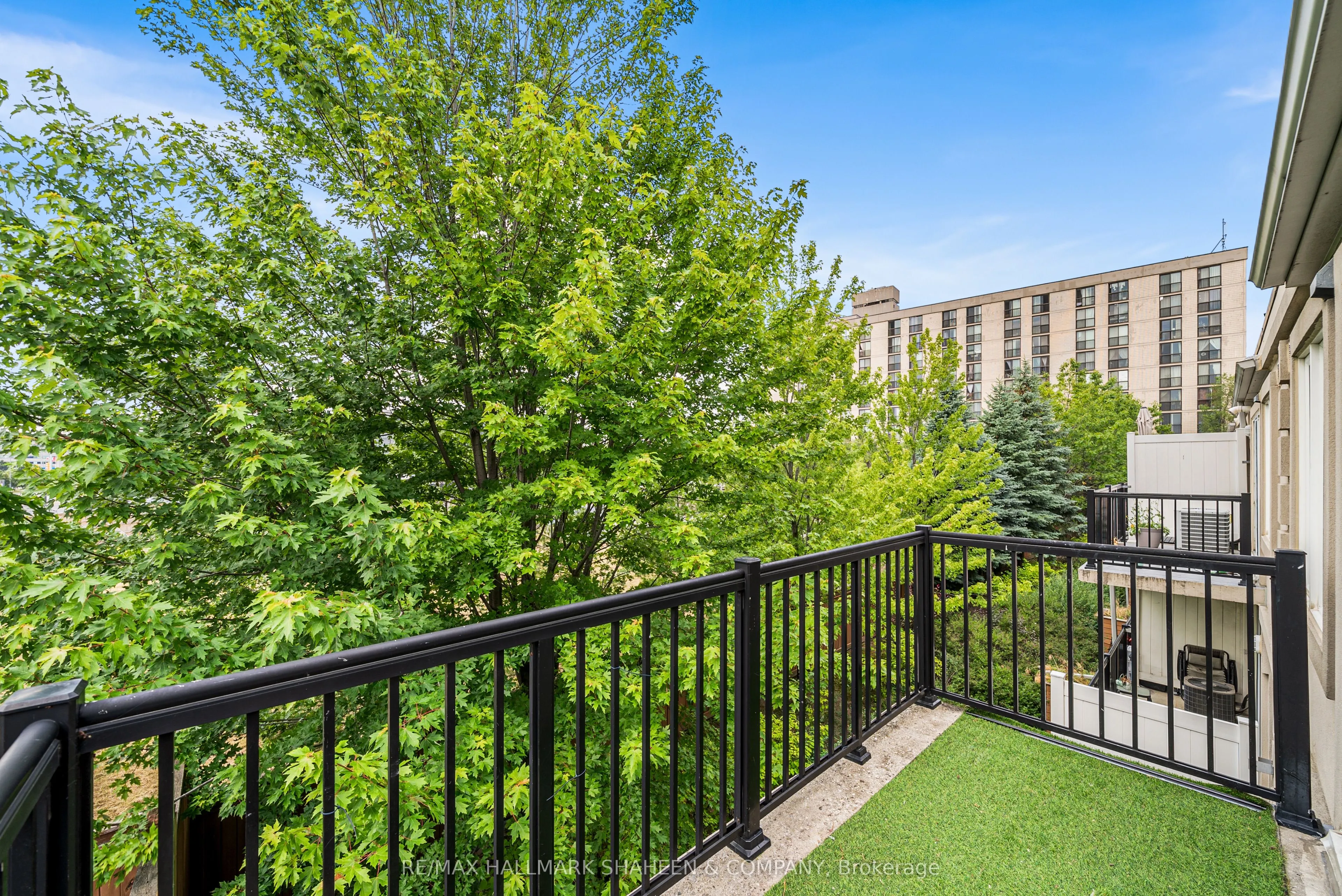 55 George Appleton Way, #2117