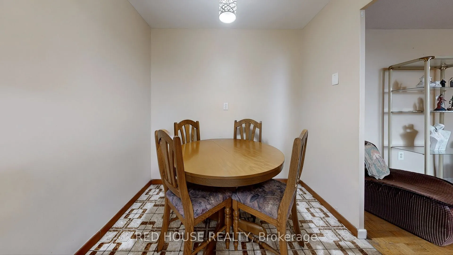 5 Frith Road, #206