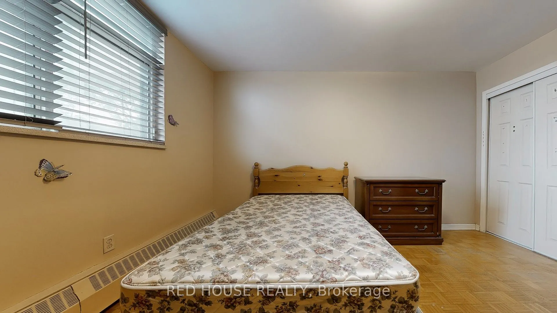 5 Frith Road, #206
