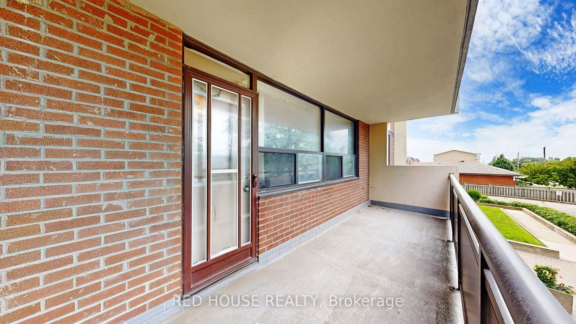 5 Frith Road, #206