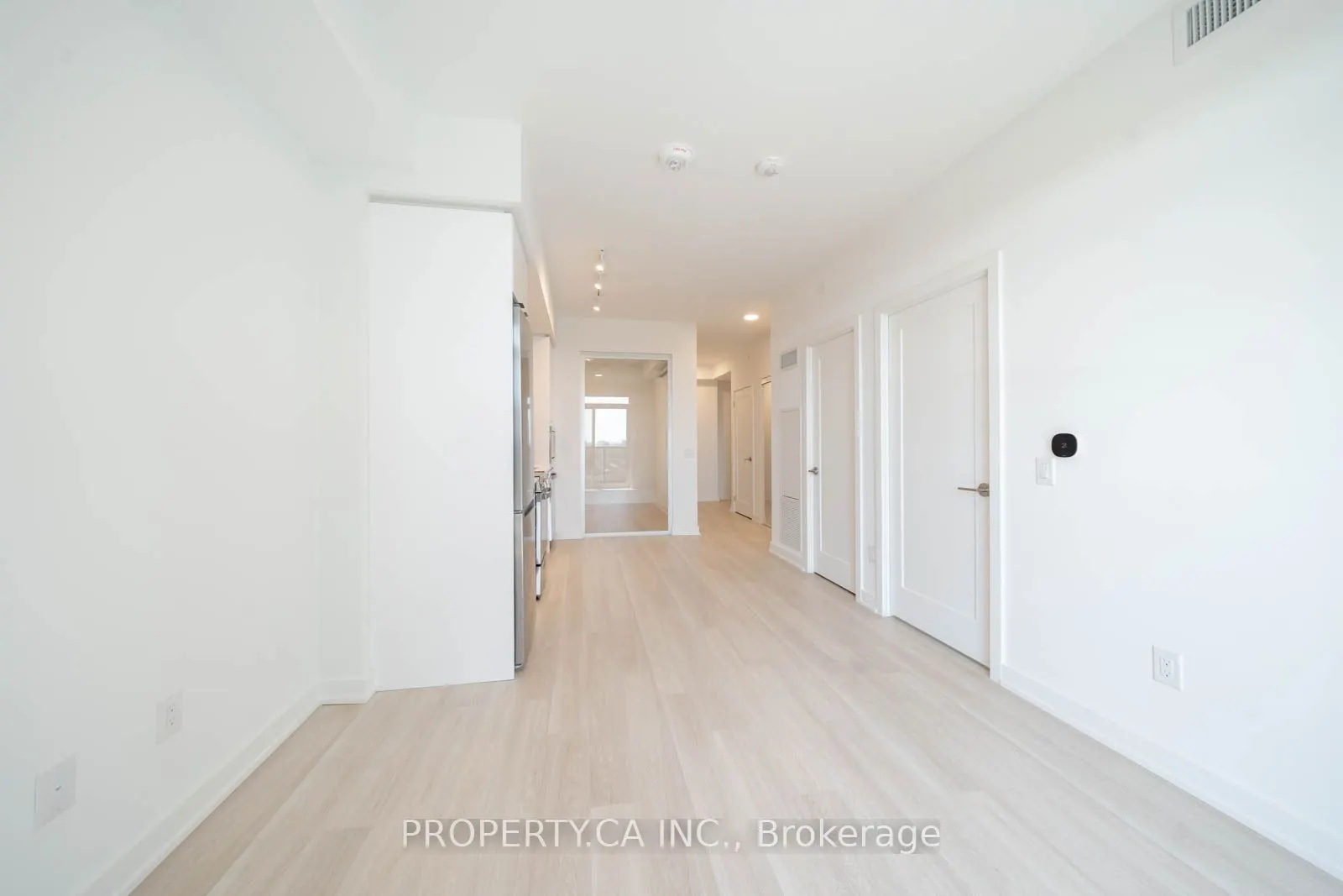 5105 Hurontario Street, #1406