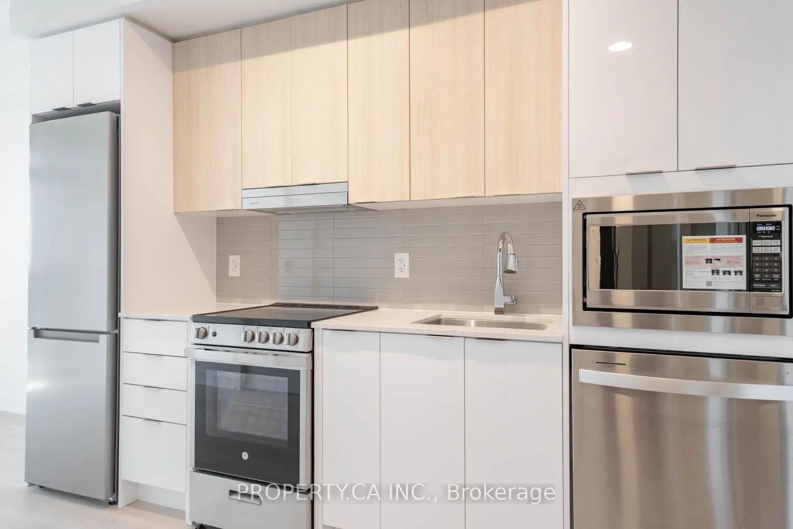 5105 Hurontario Street, #1406
