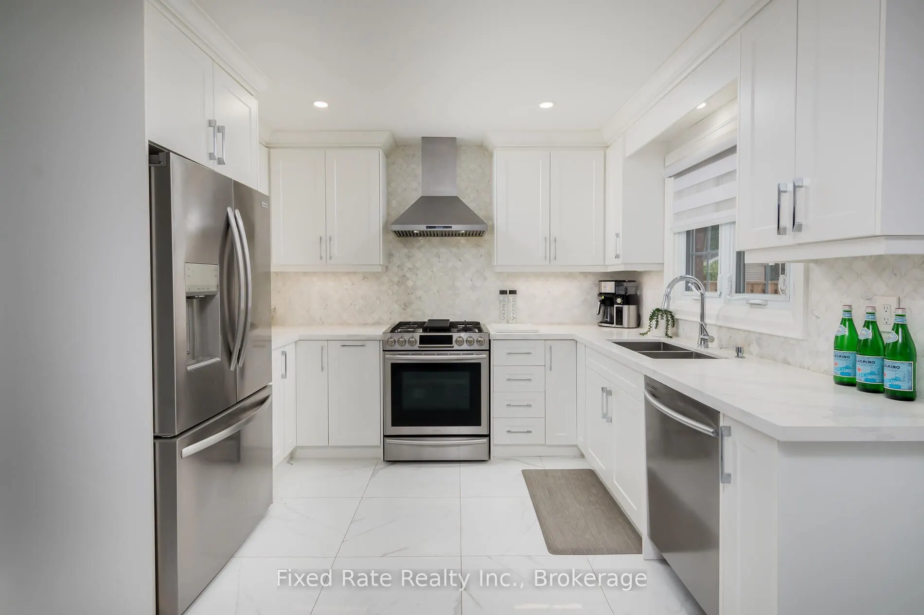 44 Sir Lancelot Court