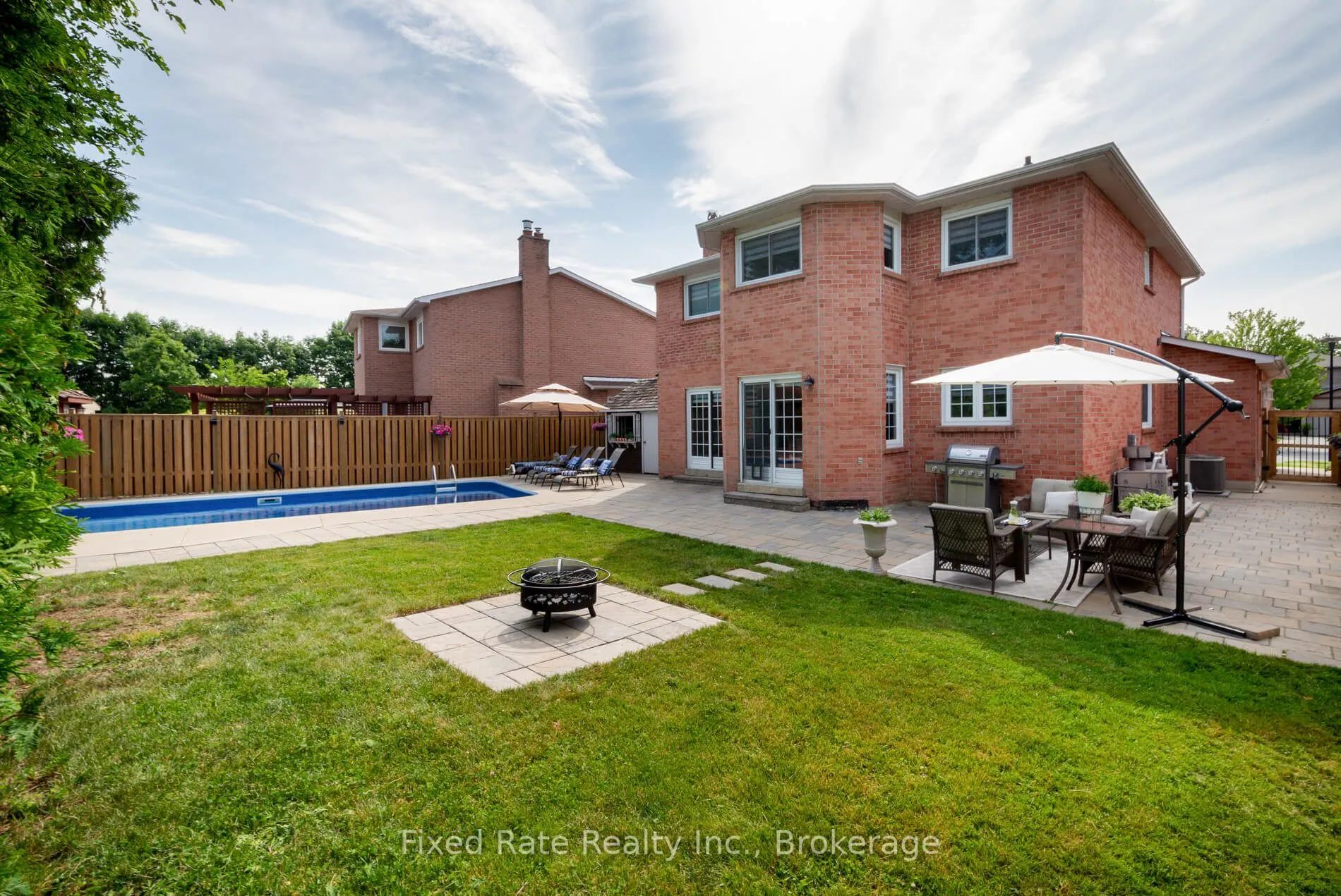 44 Sir Lancelot Court