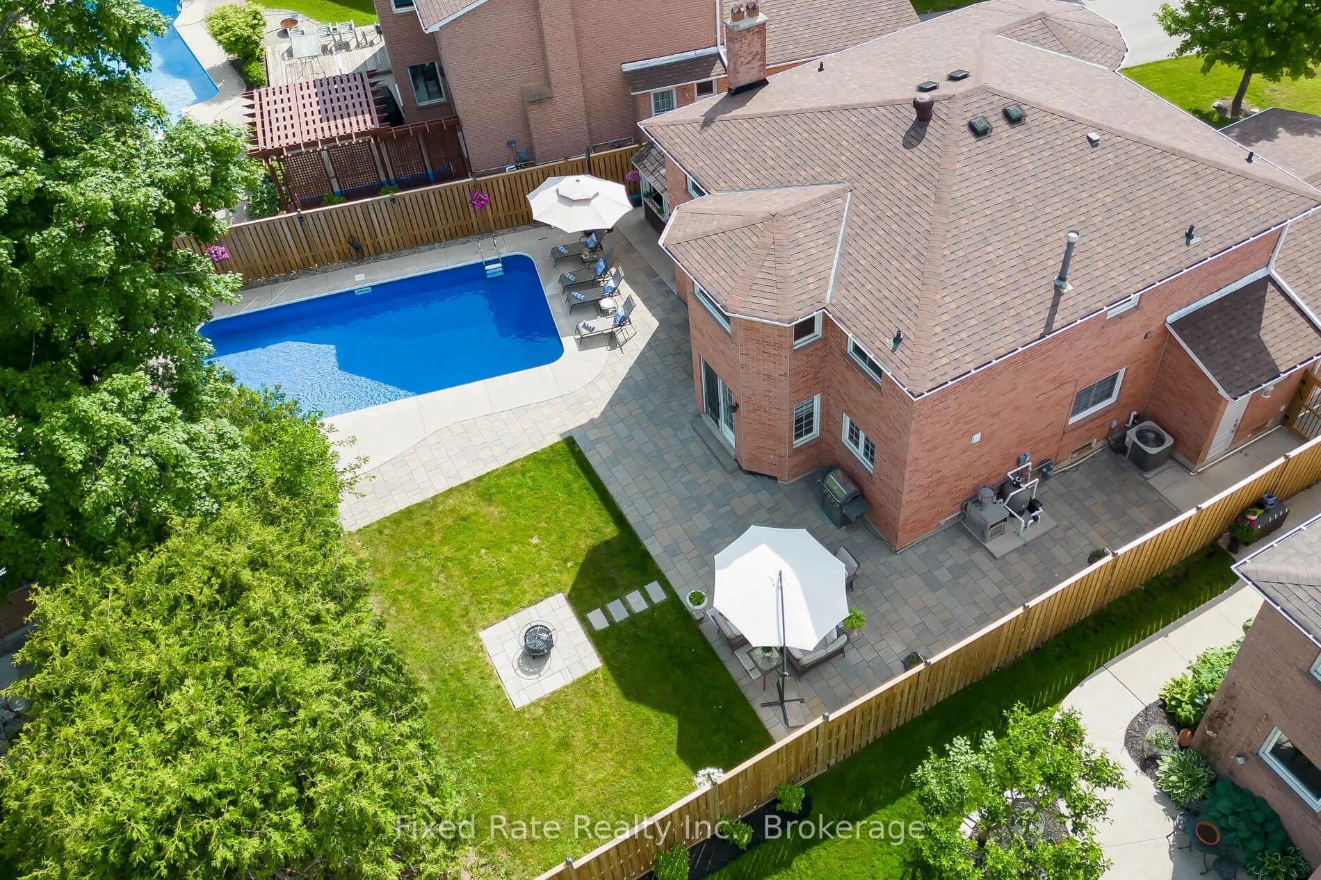 44 Sir Lancelot Court