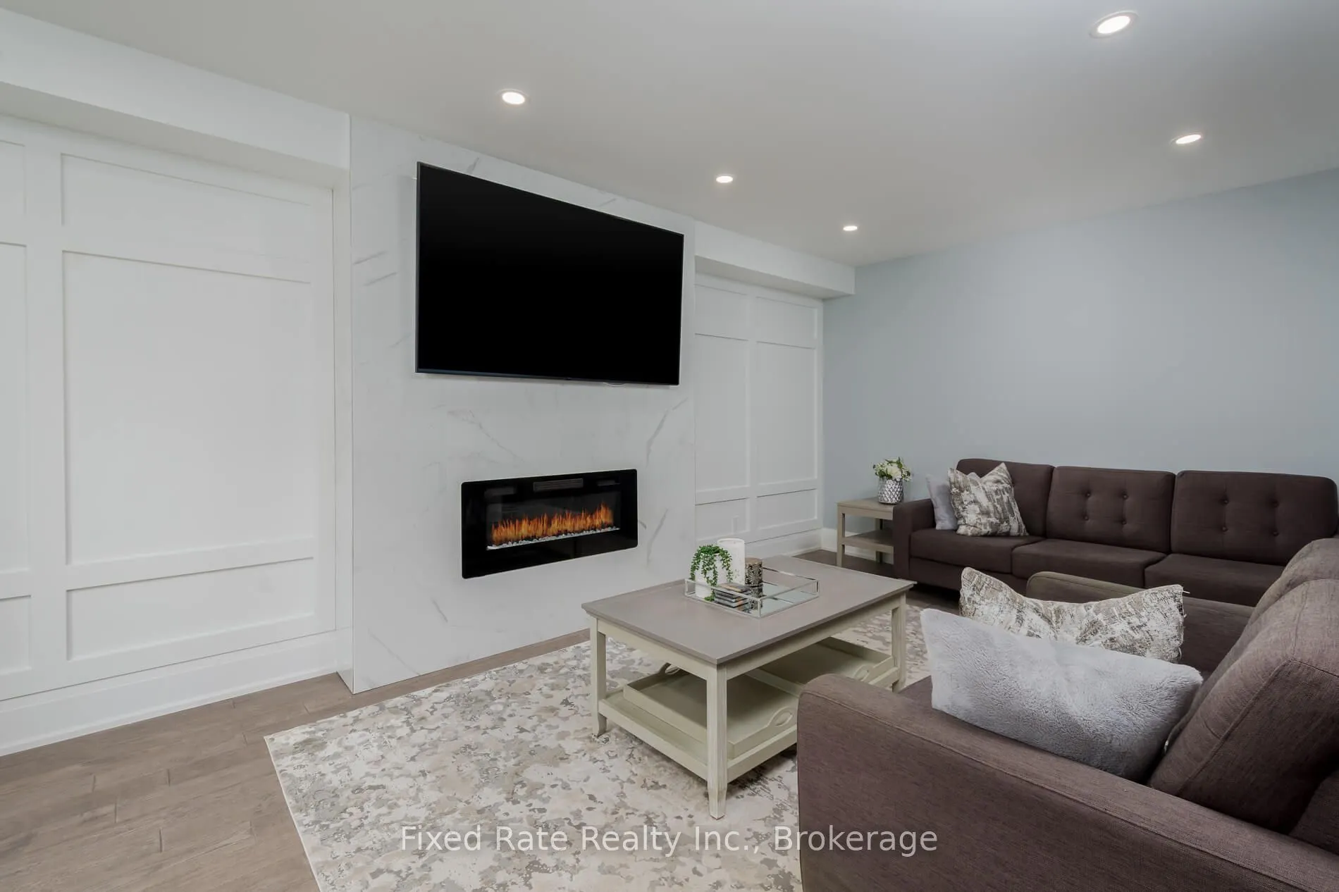 44 Sir Lancelot Court