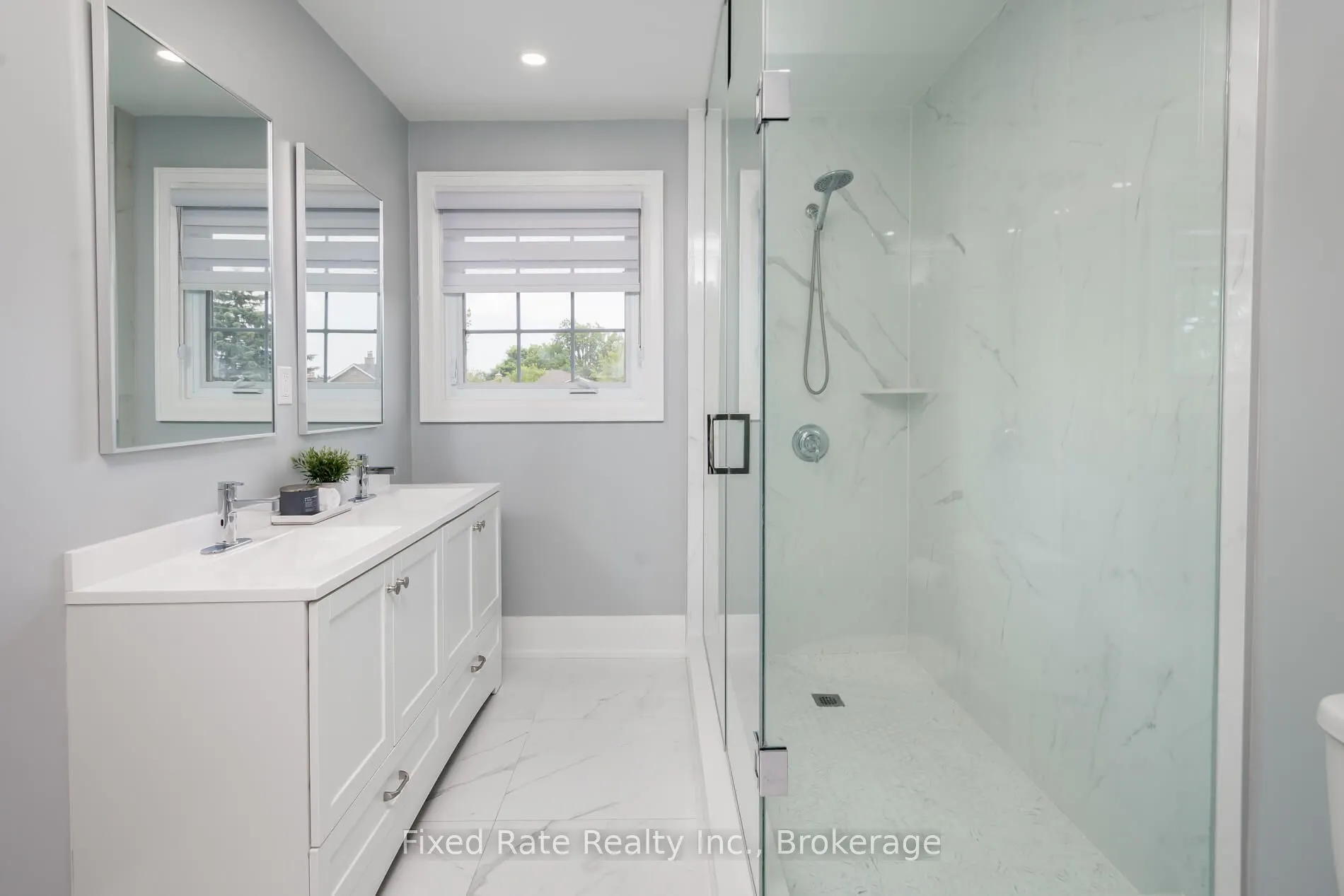 44 Sir Lancelot Court