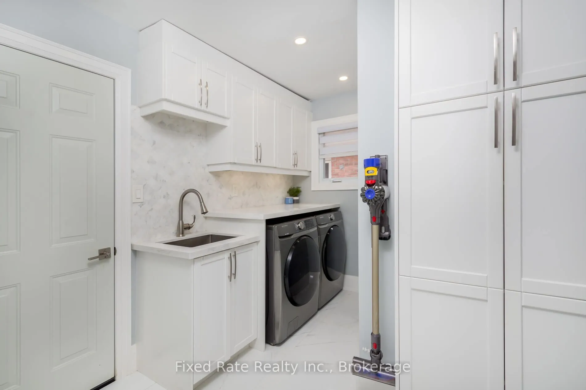 44 Sir Lancelot Court