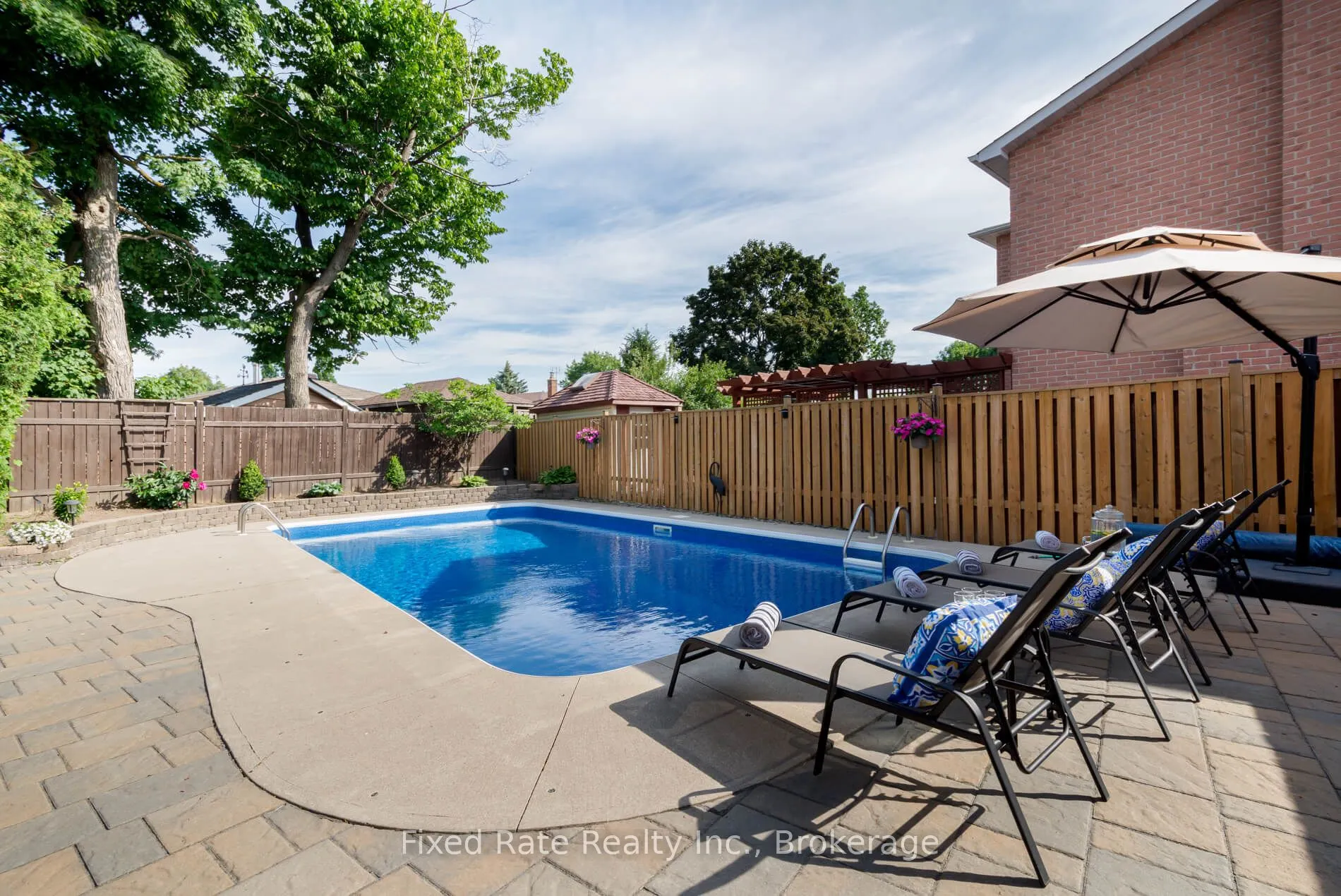 44 Sir Lancelot Court