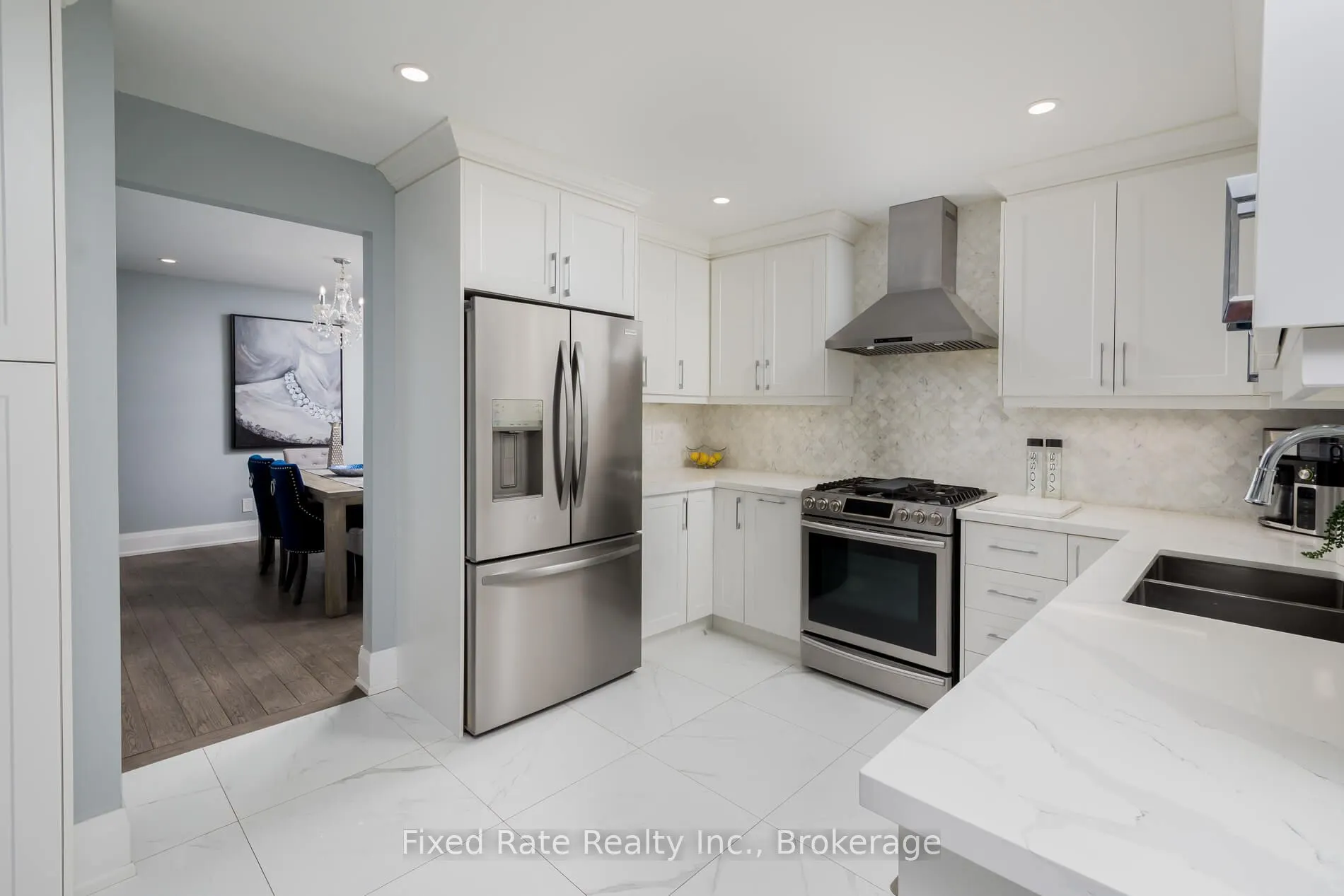 44 Sir Lancelot Court