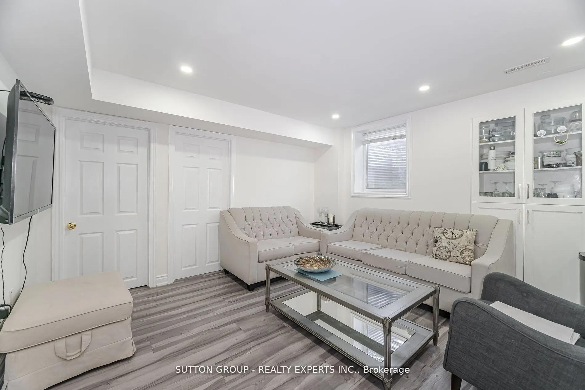 5 Freedom Oaks Trail, #Upper & Basement