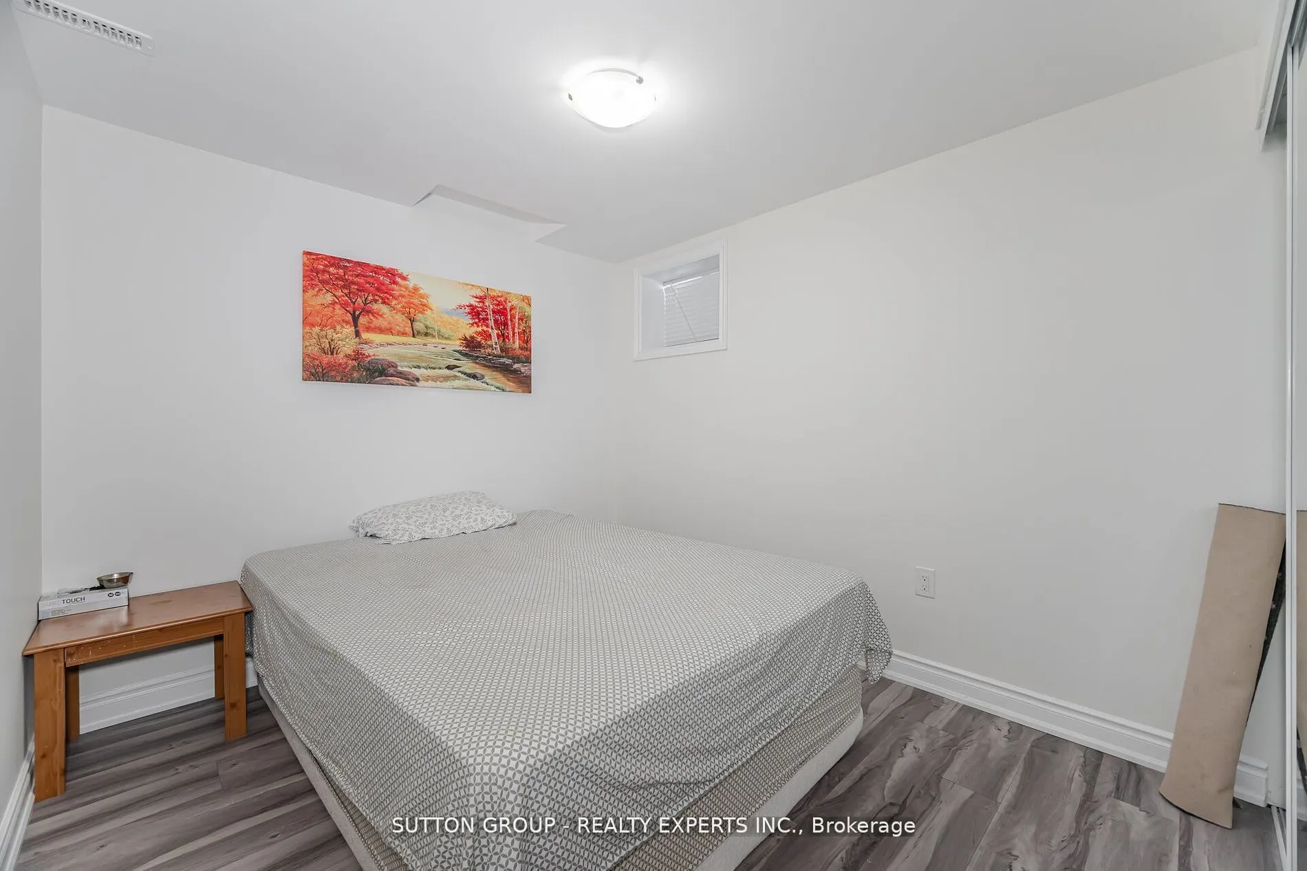 5 Freedom Oaks Trail, #Upper & Basement