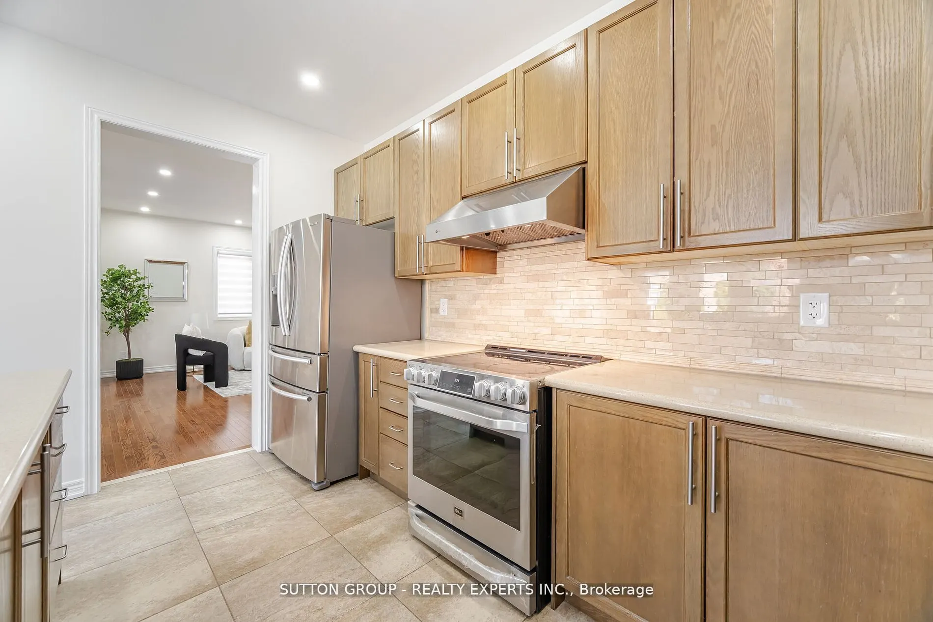 5 Freedom Oaks Trail, #Upper & Basement