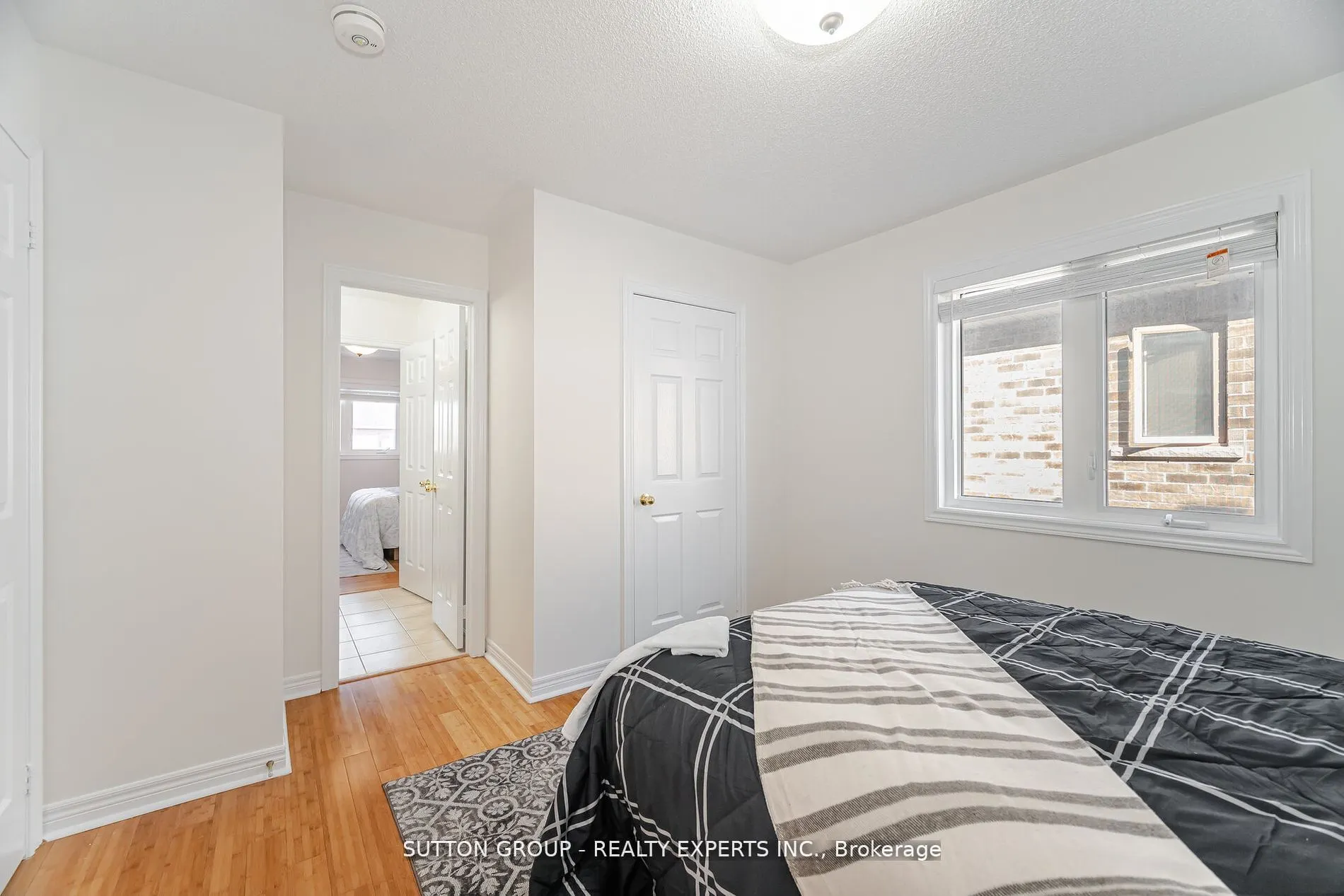 5 Freedom Oaks Trail, #Upper & Basement