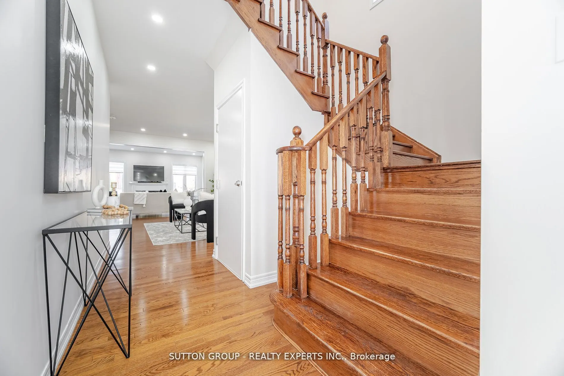 5 Freedom Oaks Trail, #Upper & Basement