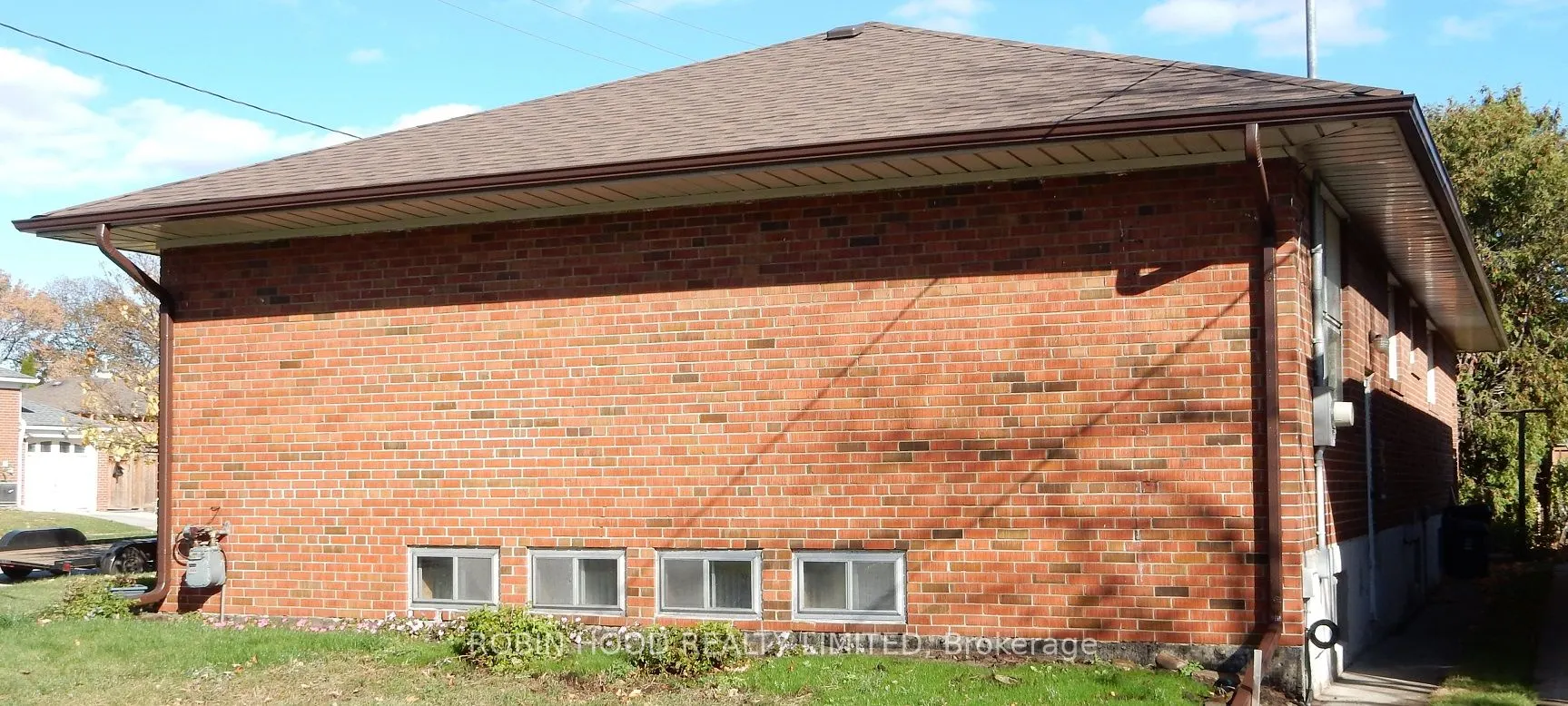 33 Warnica Avenue