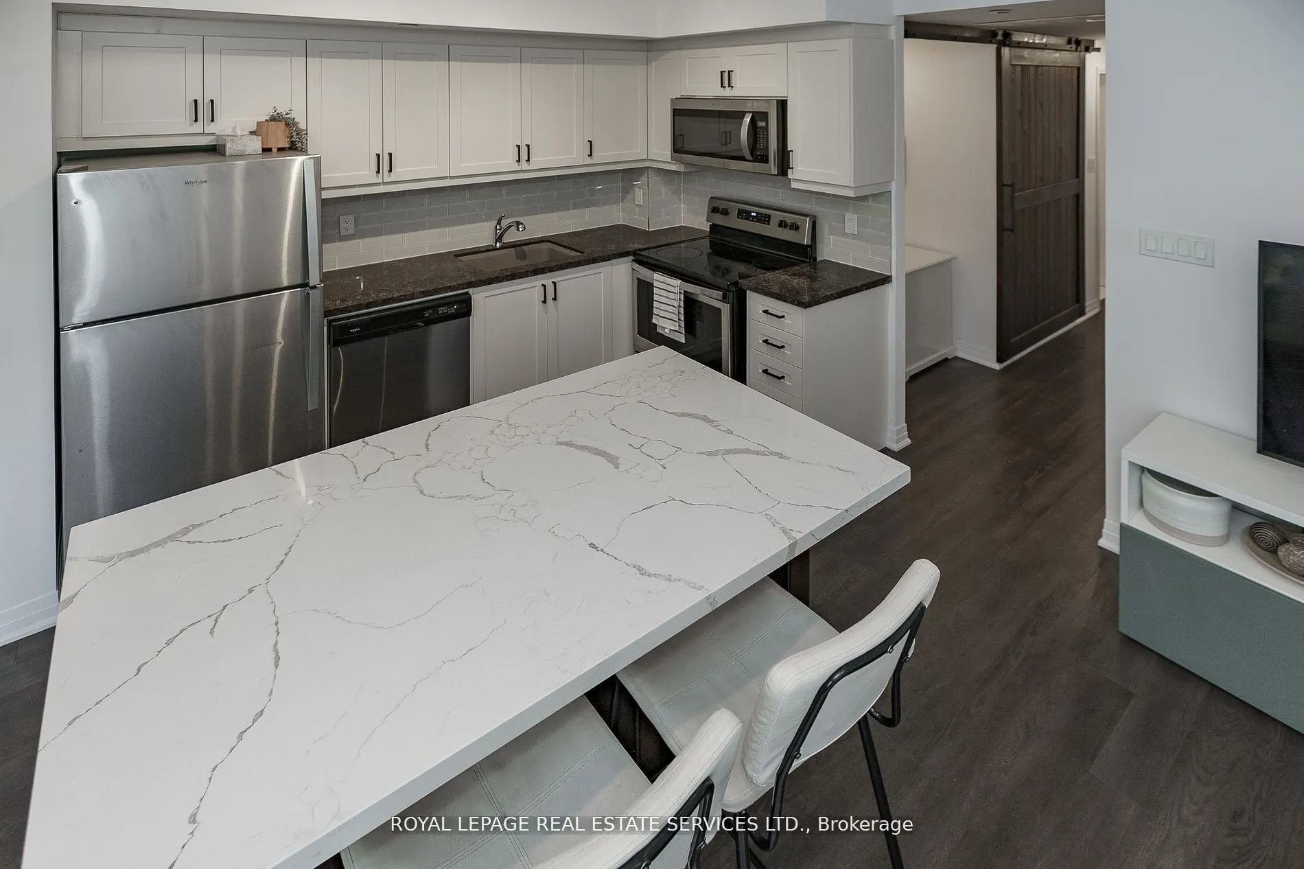 650 Atwater Avenue, #13