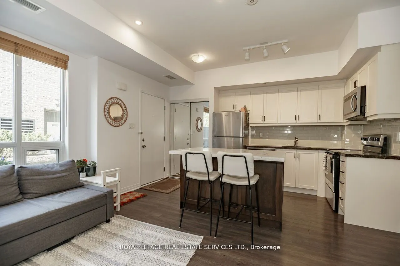 650 Atwater Avenue, #13