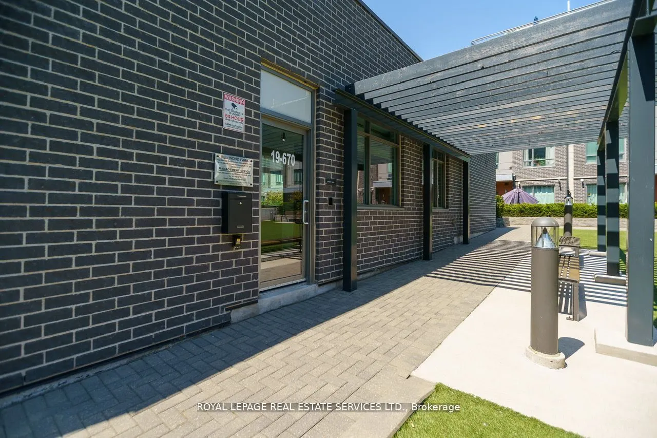 650 Atwater Avenue, #13