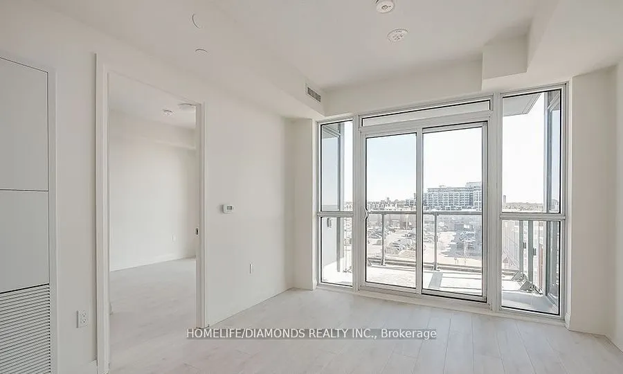 509 DUNDAS Street W, #415