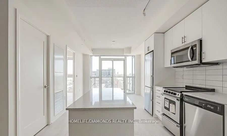 509 DUNDAS Street W, #415
