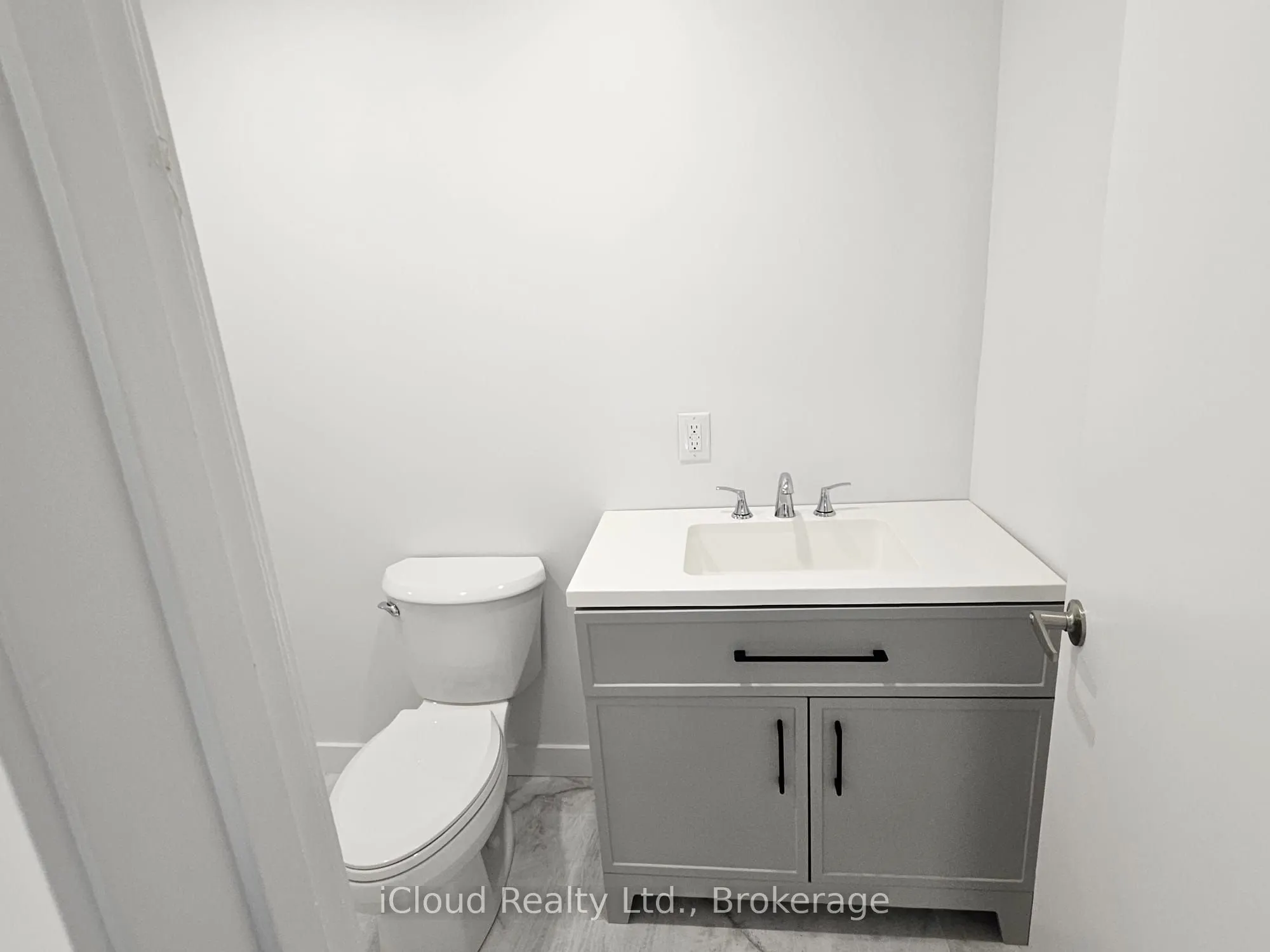 1 Marconi Court, #2
