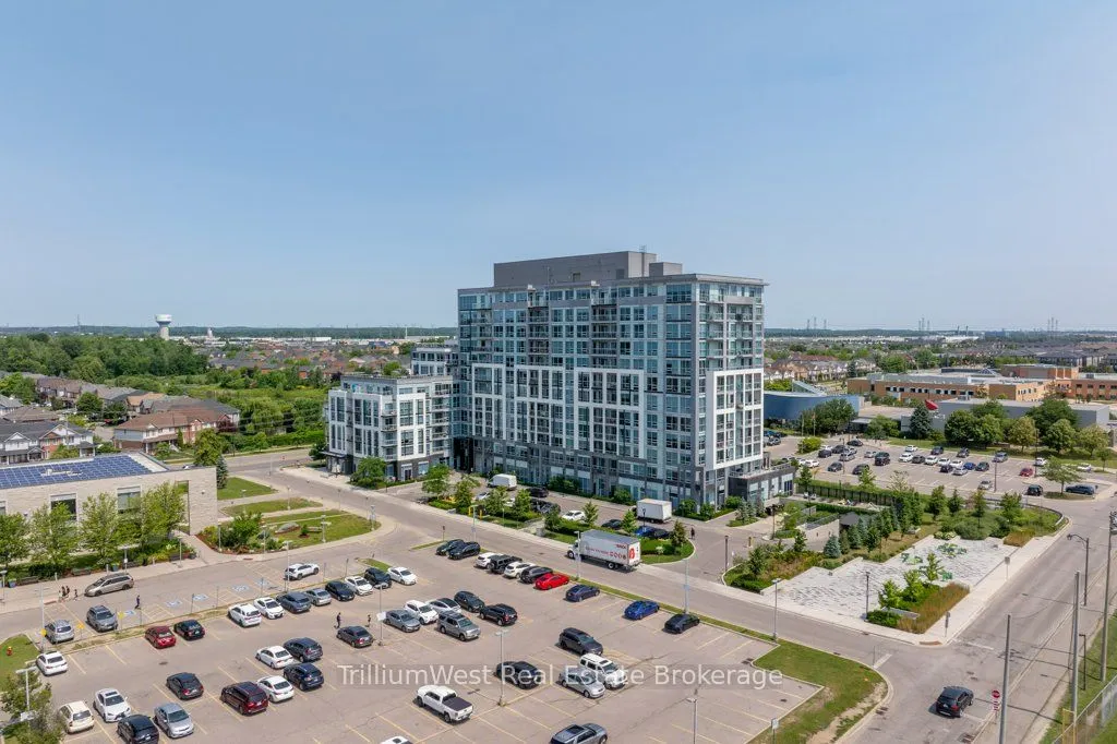 1050 Main Street E, #1004